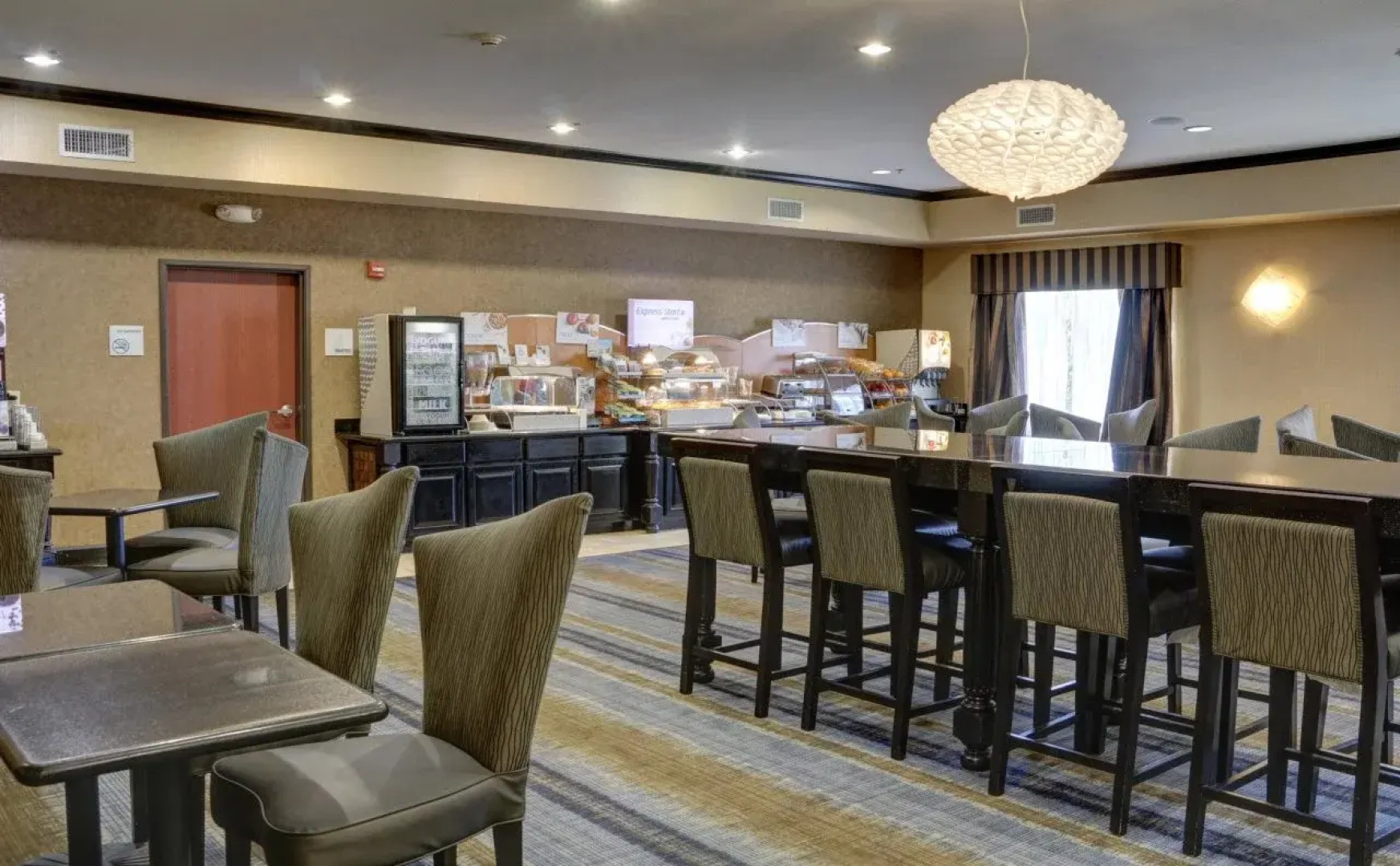 Holiday Inn Express Texarkana East