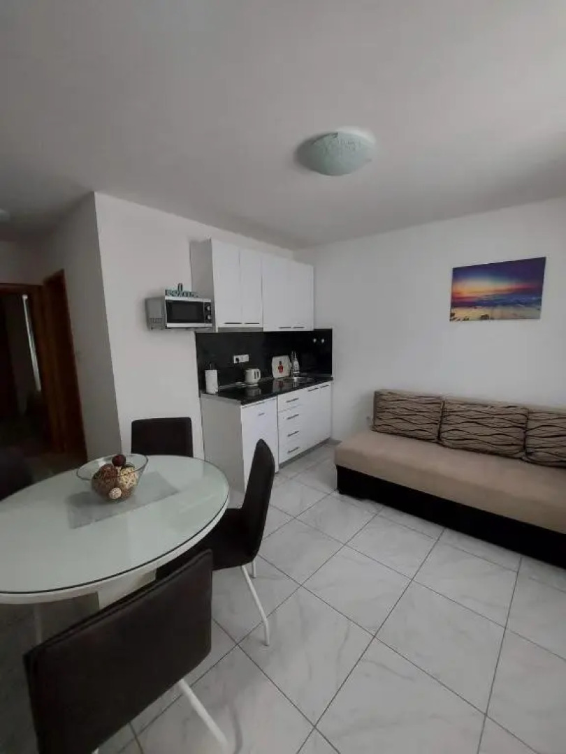 Apartments by the sea Gradac, Makarska - 18877