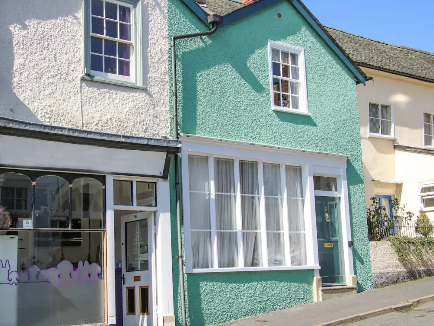 21 High Street