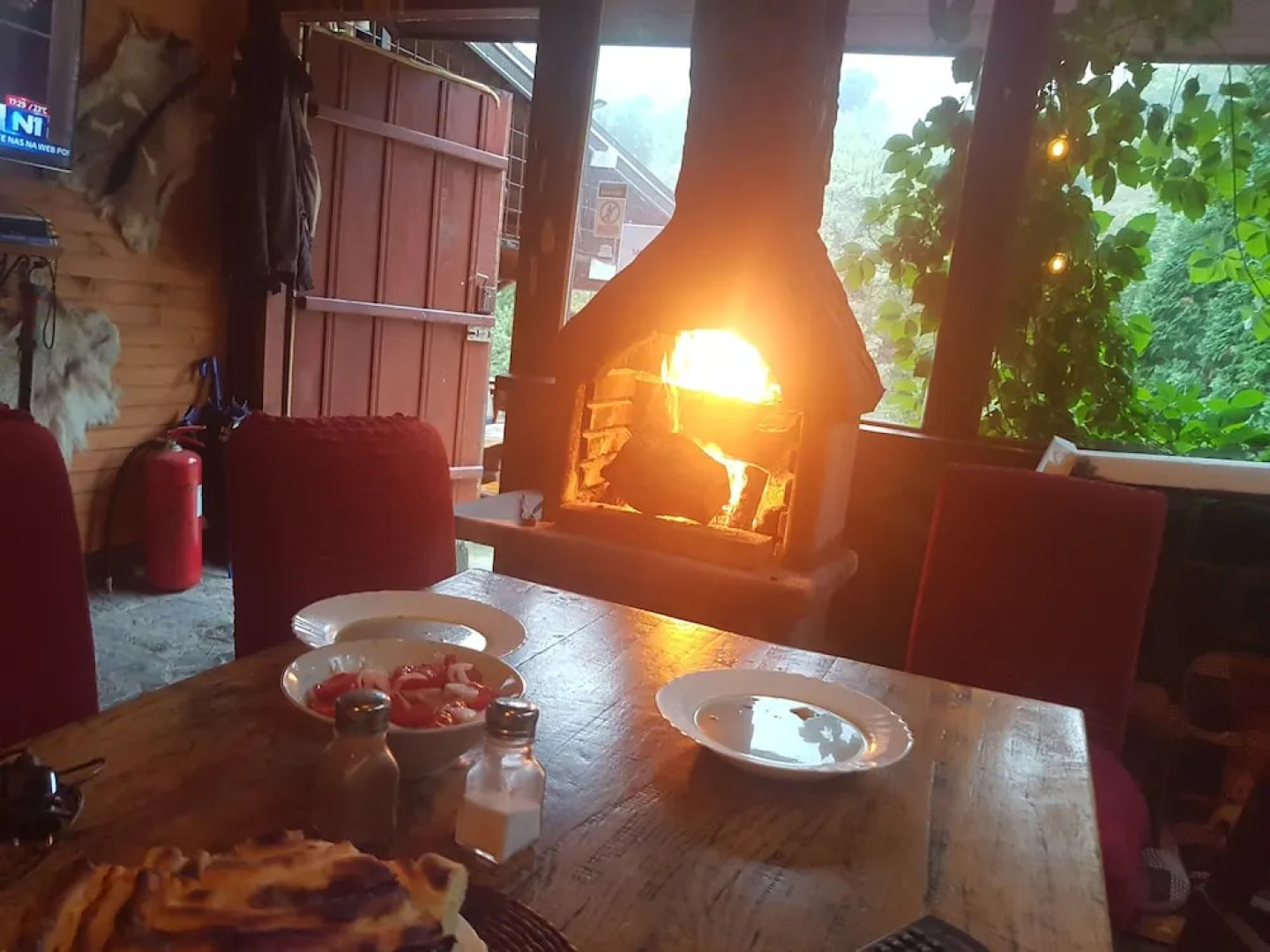 Dzajica Buk Rooms - Hostel