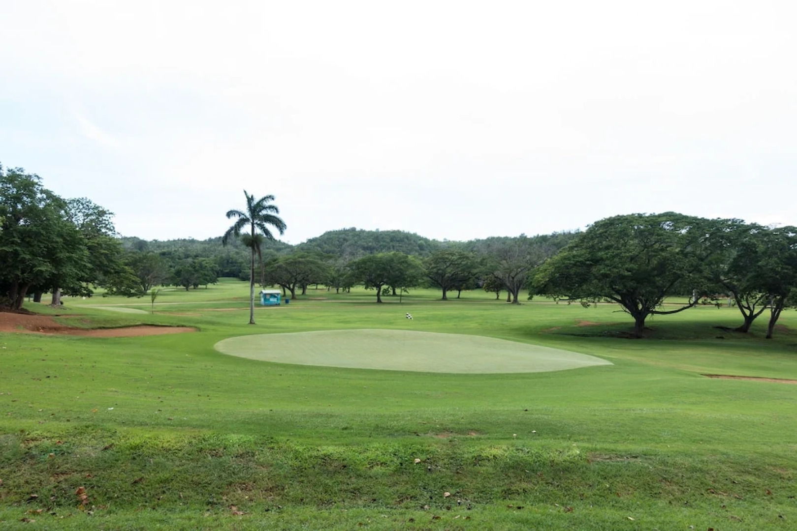 The Country Club Villa I