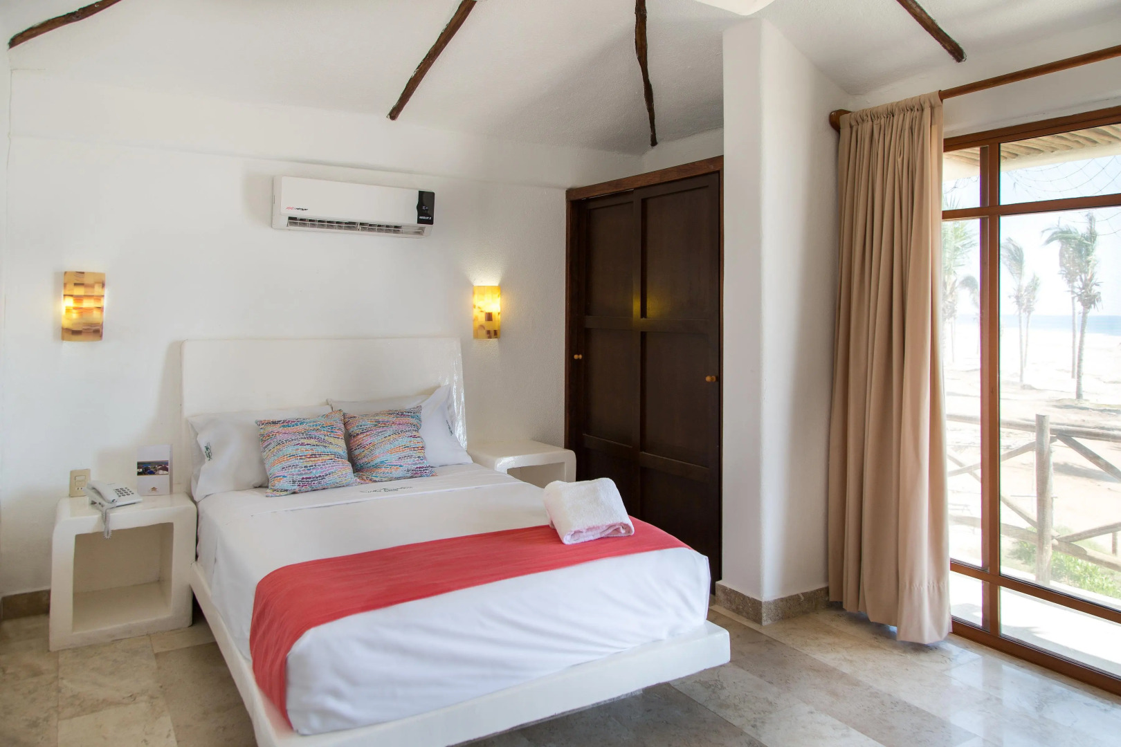 Villas Paraiso Resort