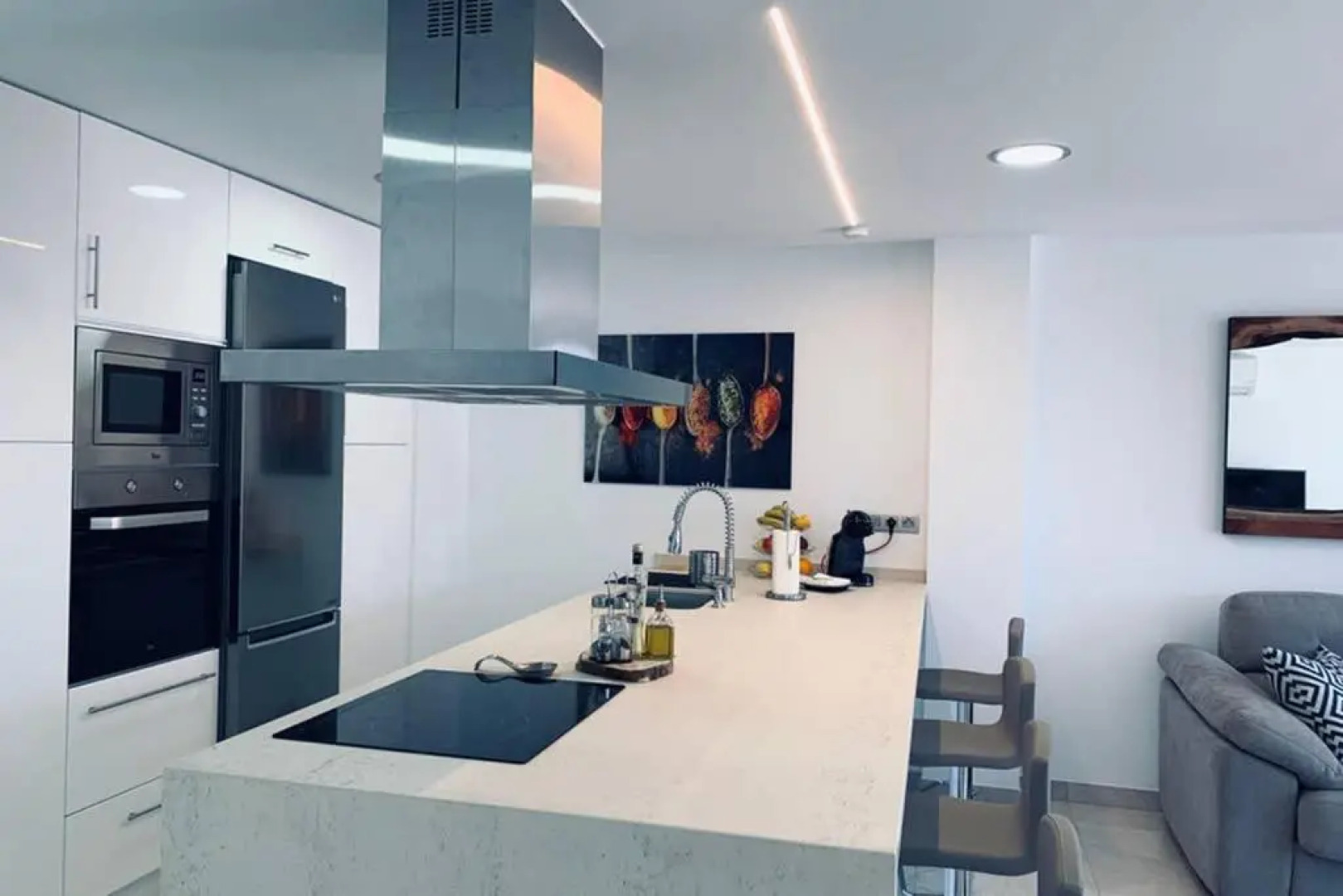 Luxury Apartment & Pool in Vistabella, Tenerife