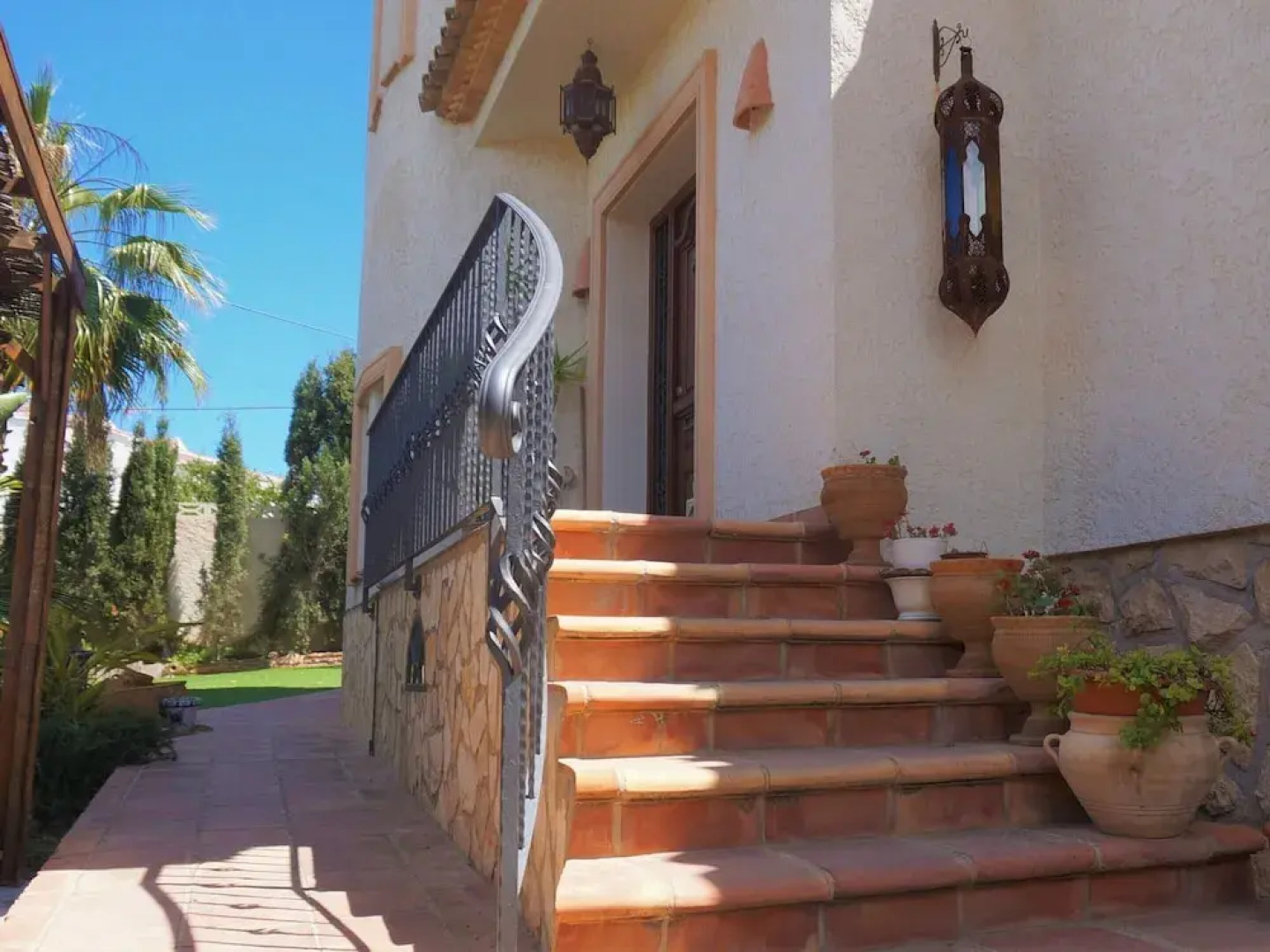 Stylish Alfas del Pi Stay