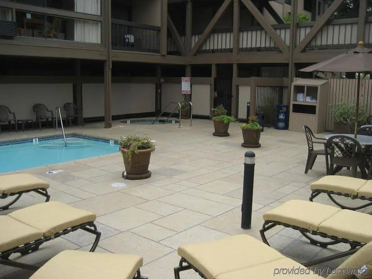 Best Western Plus Inn At The Vines