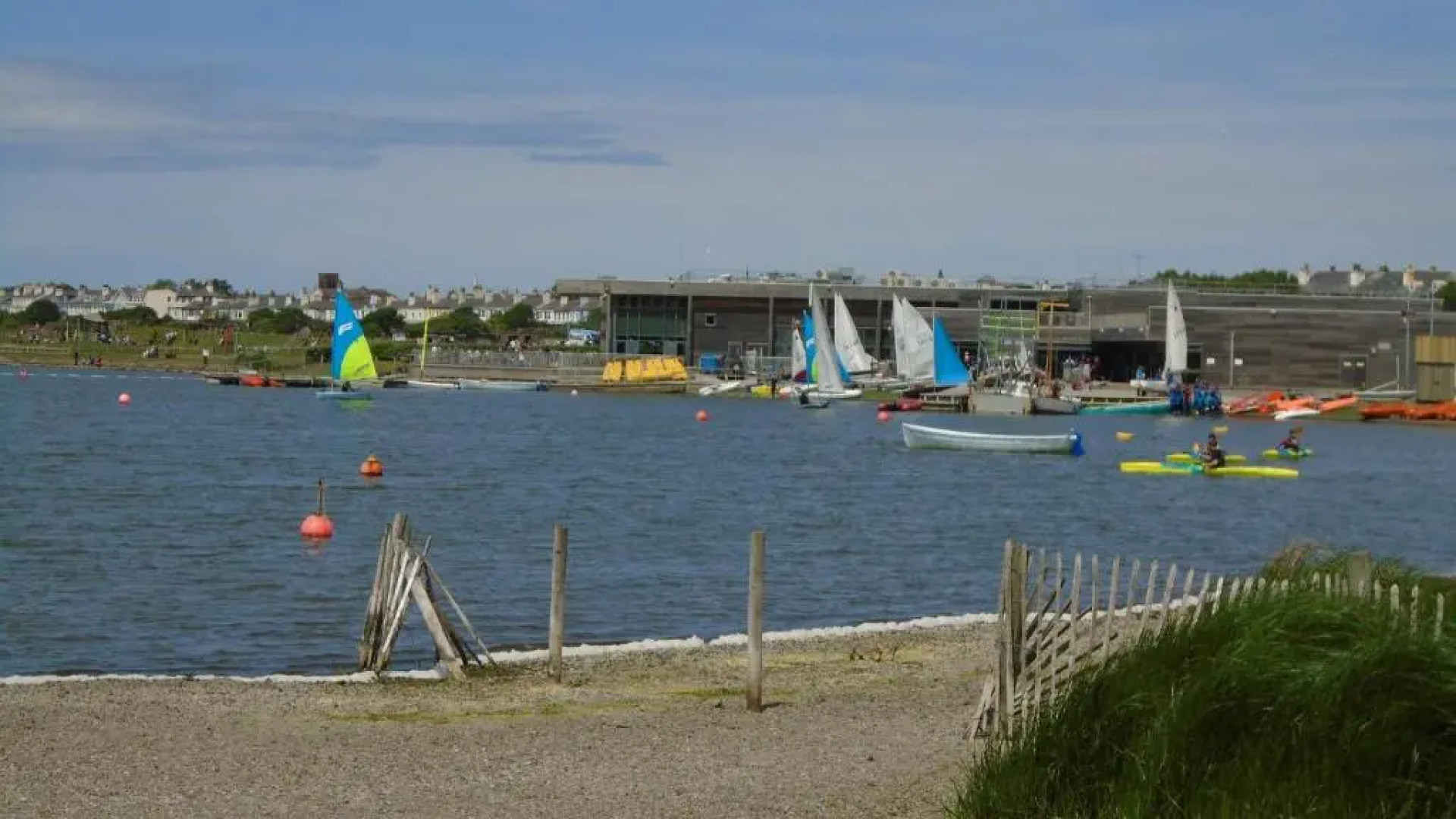 TEA in Liverpool - Private - Quiet - Ground Floor - En-suite - Walk-in-shower