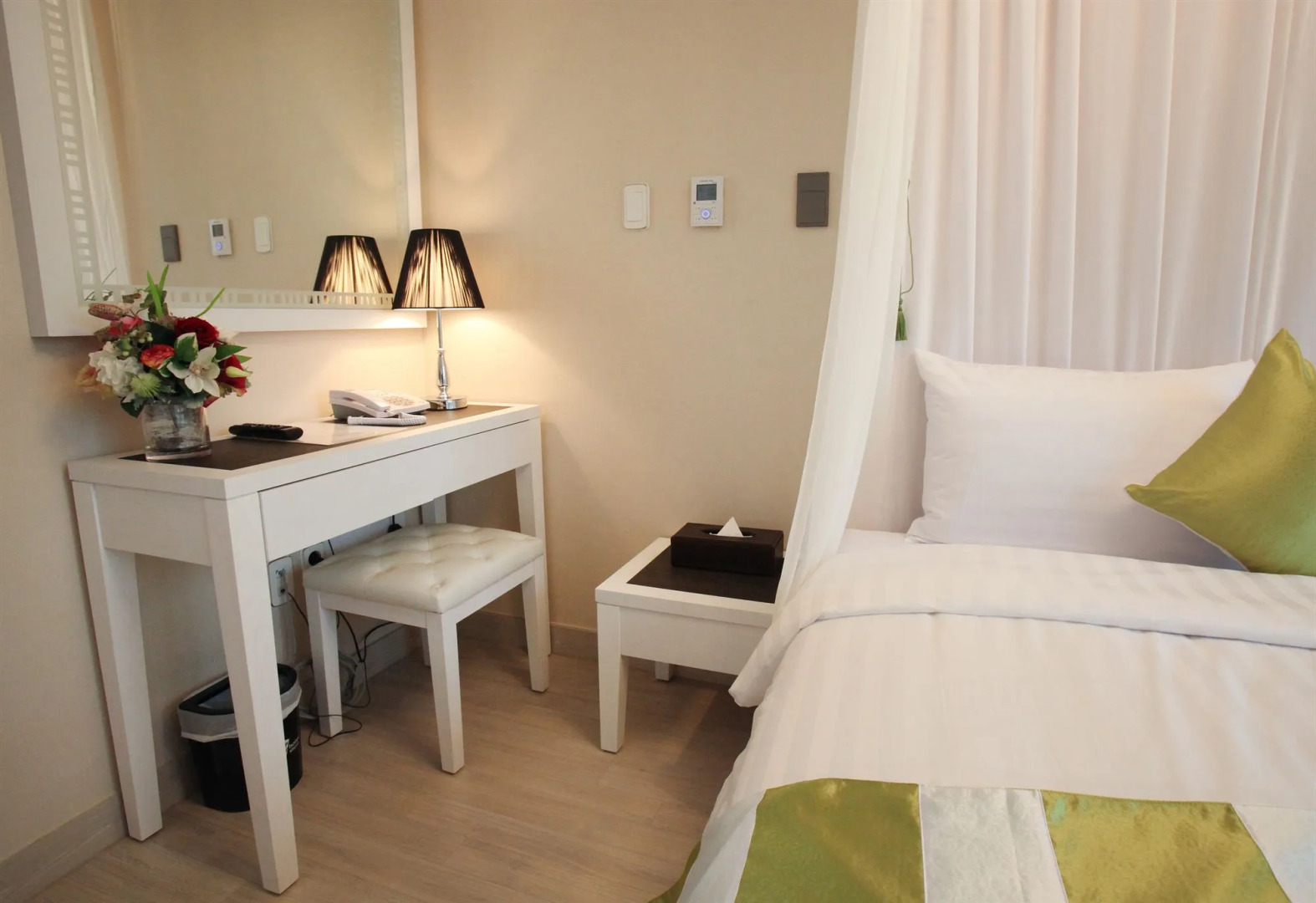 Coop City Hotel Stayco