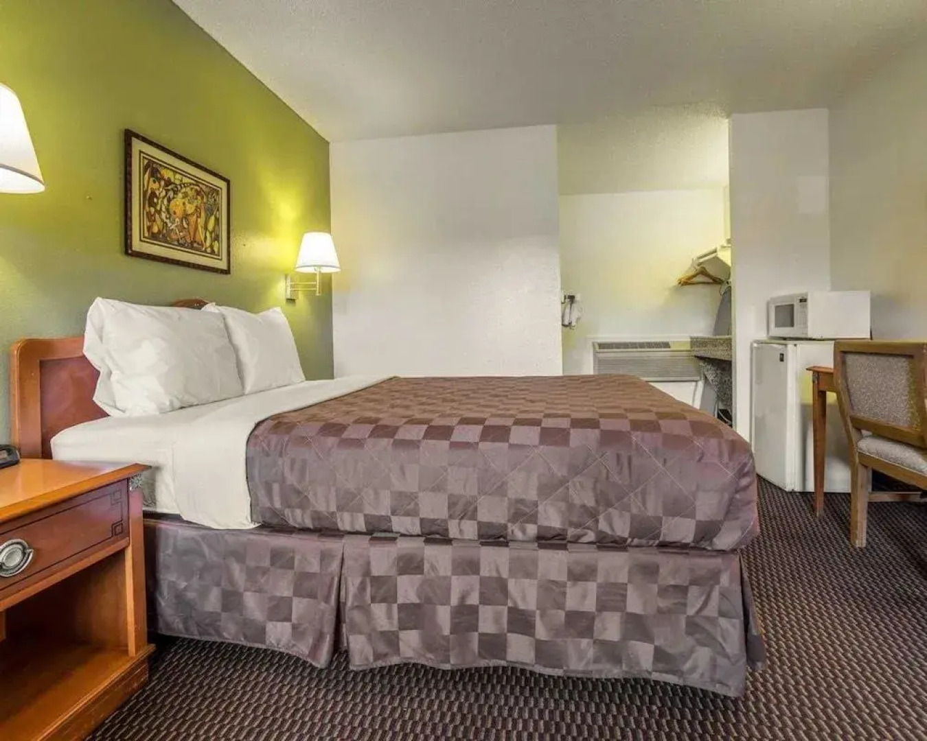 Rodeway Inn & Suites Hermiston