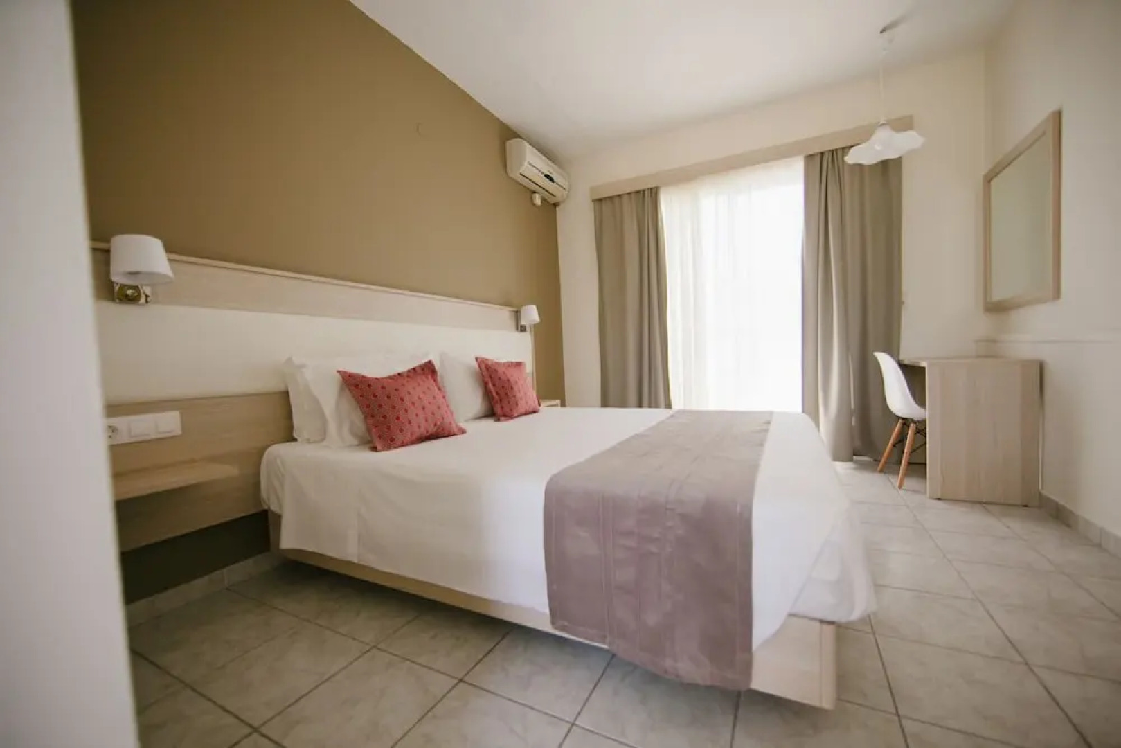 Artemis Comfort & Pleasure