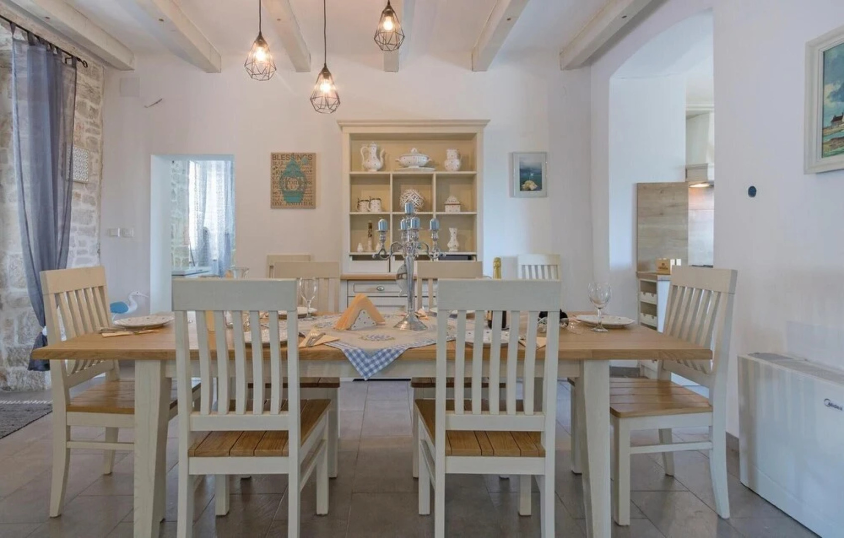 Awesome Home in Peruski With Wifi and 4 Bedrooms