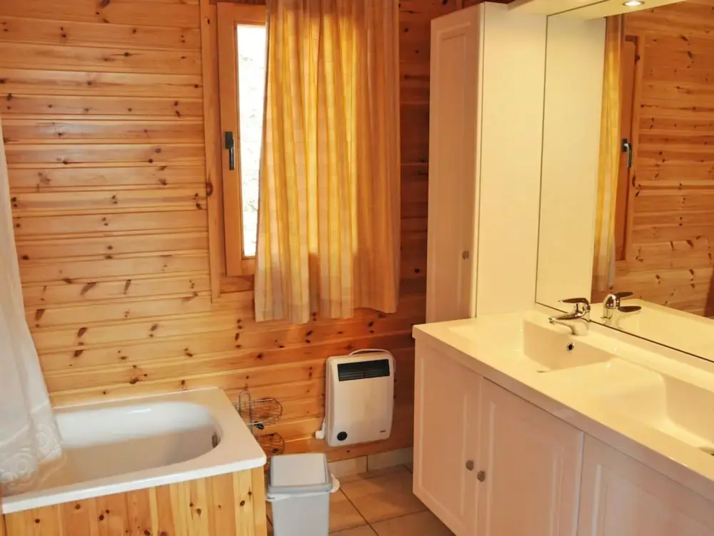 Holiday Home in La Roche With Sauna