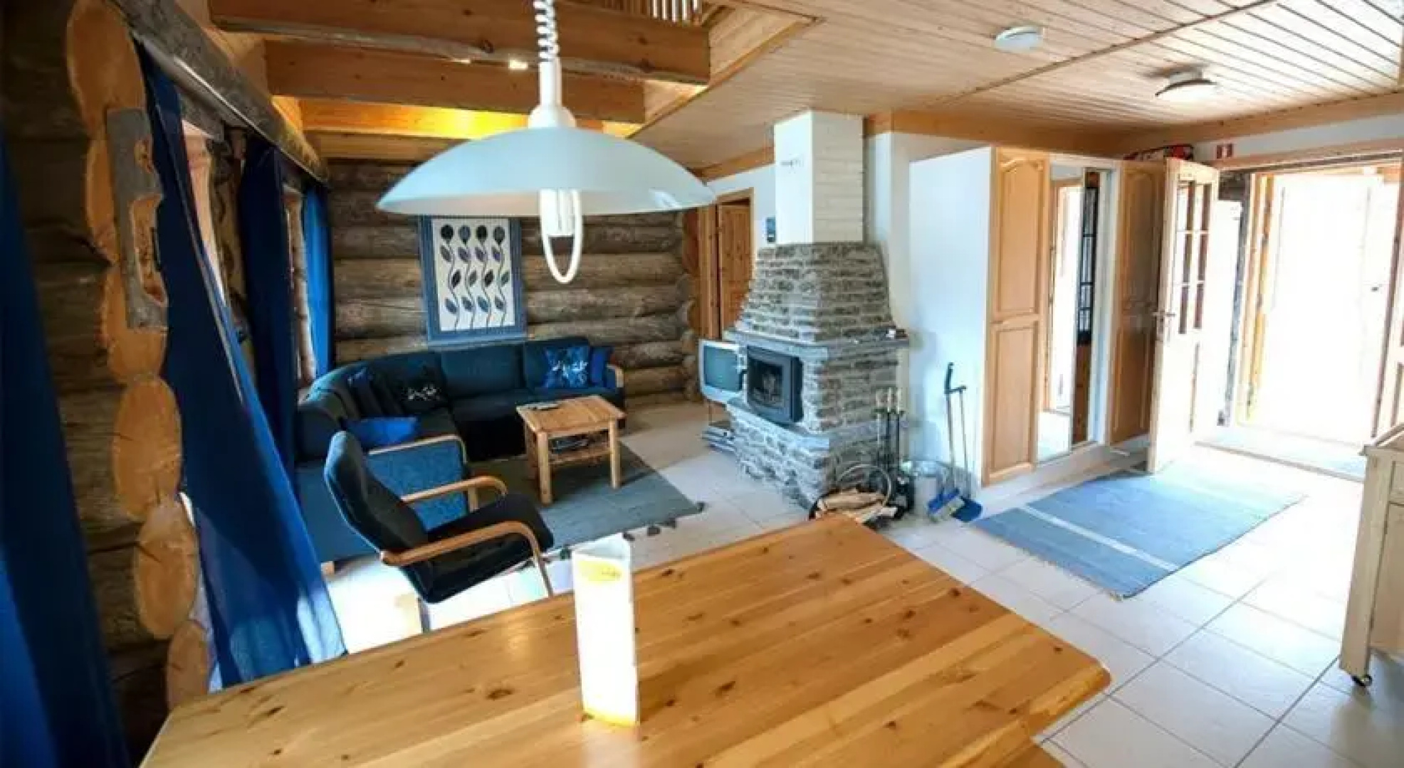 Far And Away Cabin