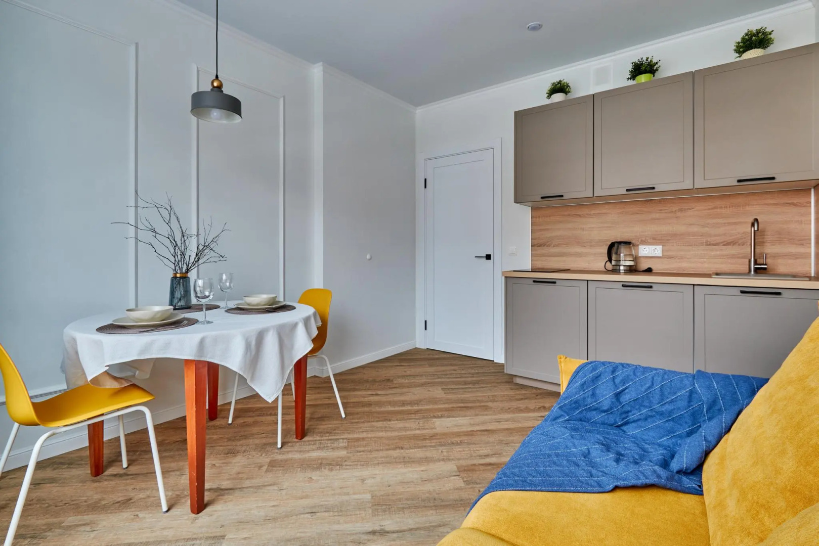 Апартаменты Indigo Room (Индиго Рум)