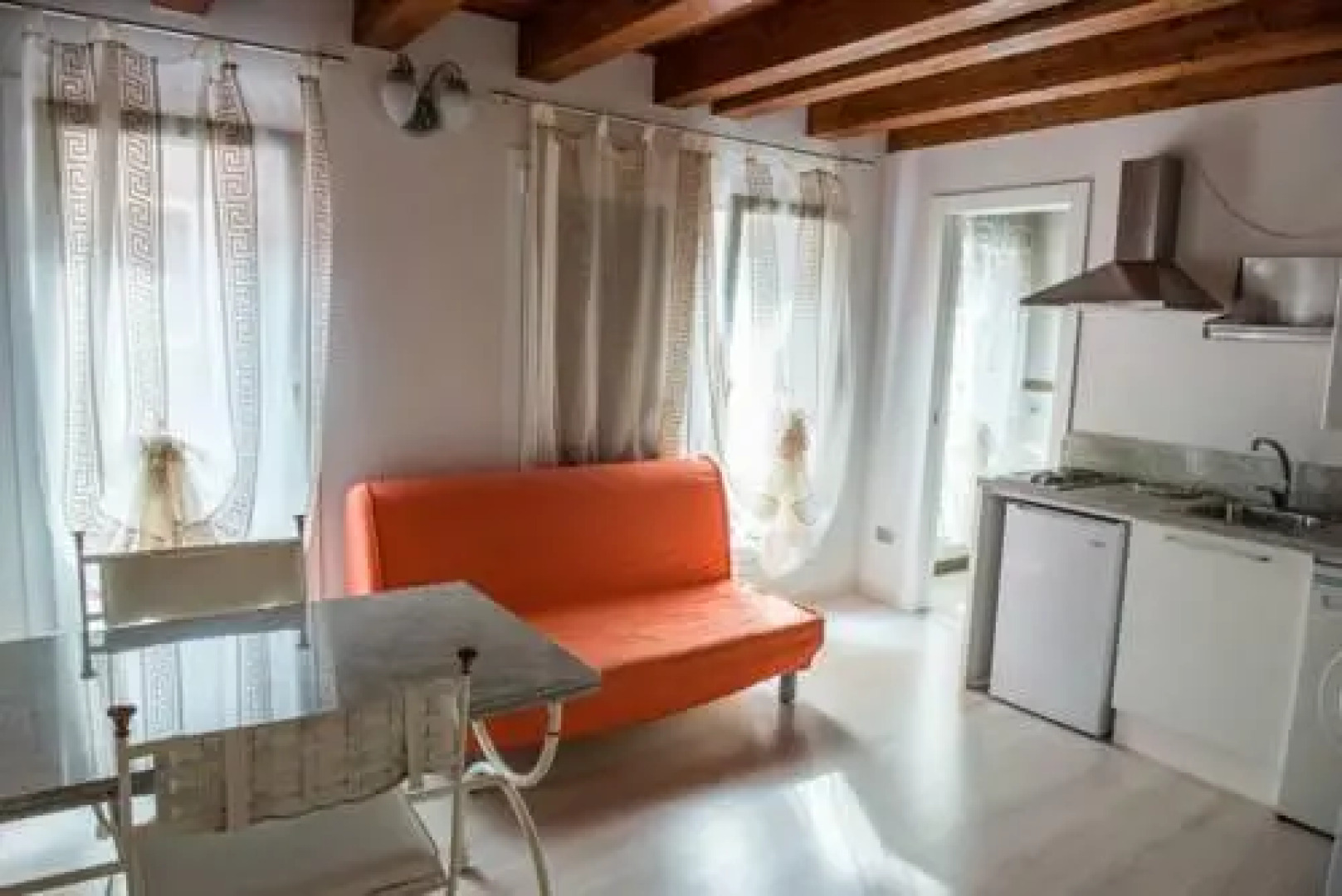 Piccola Venezia Room