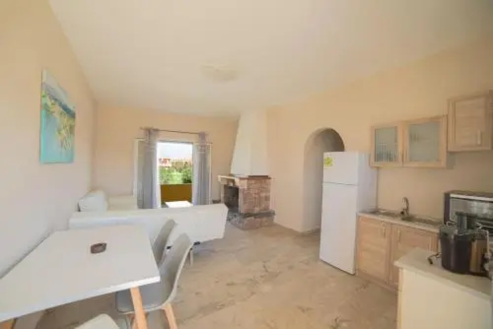 Natural Blue Green Apartment