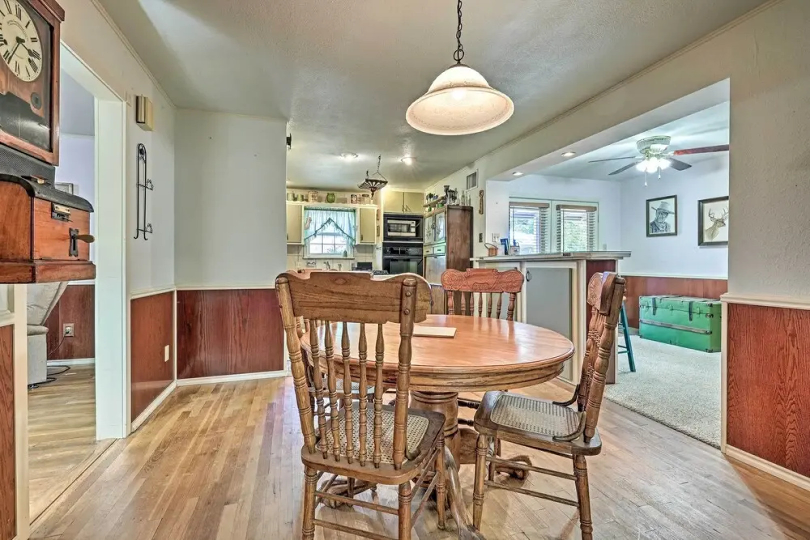 Llano Home With Yard: Walk to Restaurants!