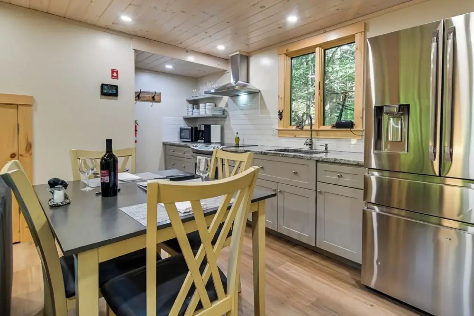 Tree House w/ Hot Tub: Near Sunday River Resort!