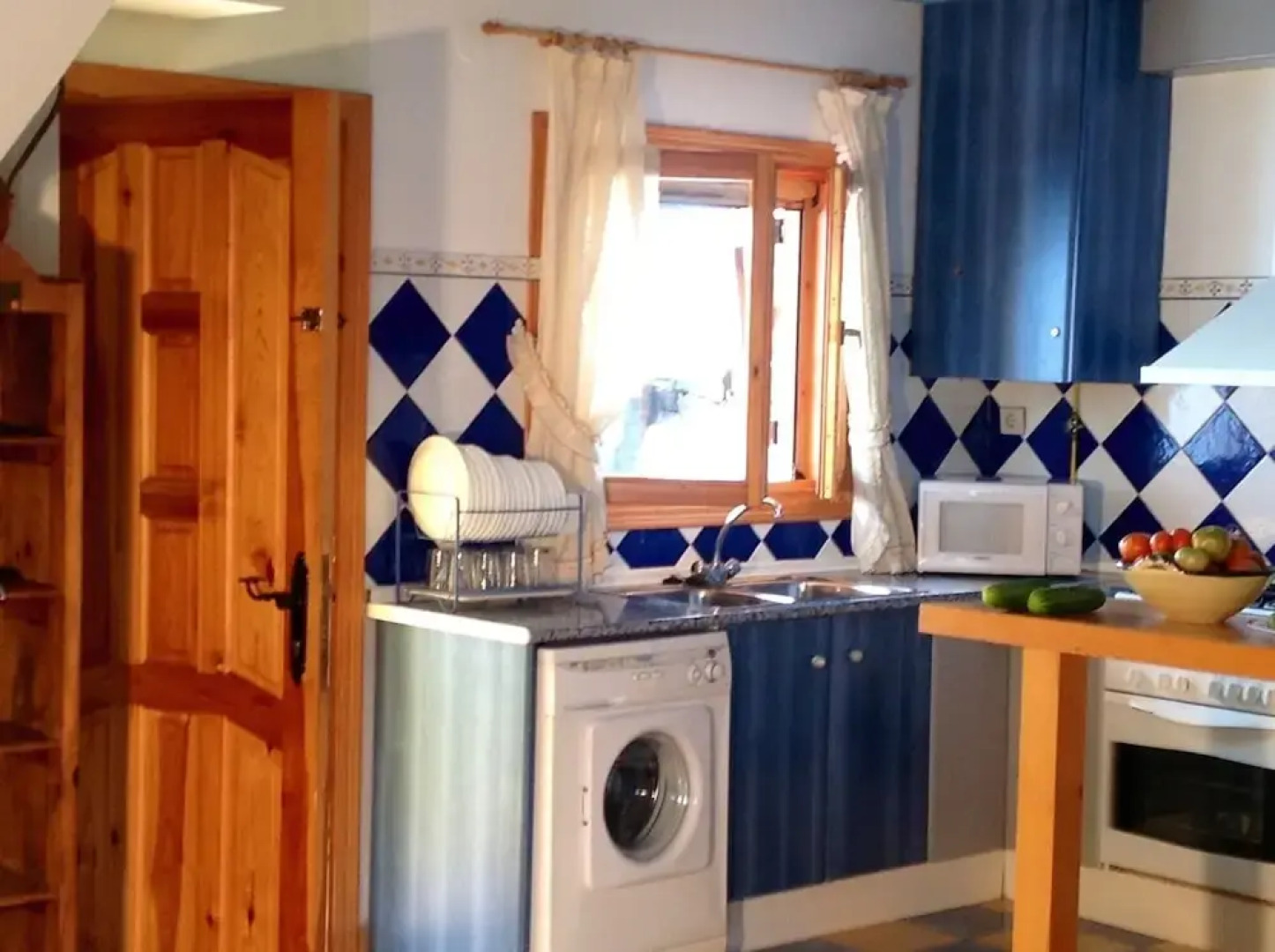 CR Los Cuatro Vientos - Mistral