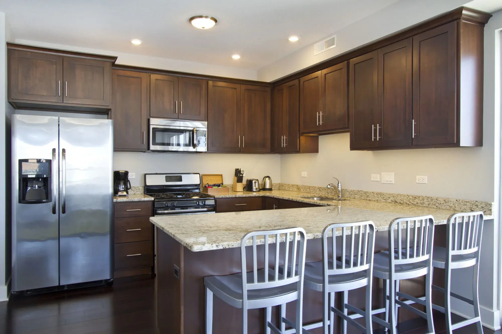 Handsome 2BR in West Loop by Sonder