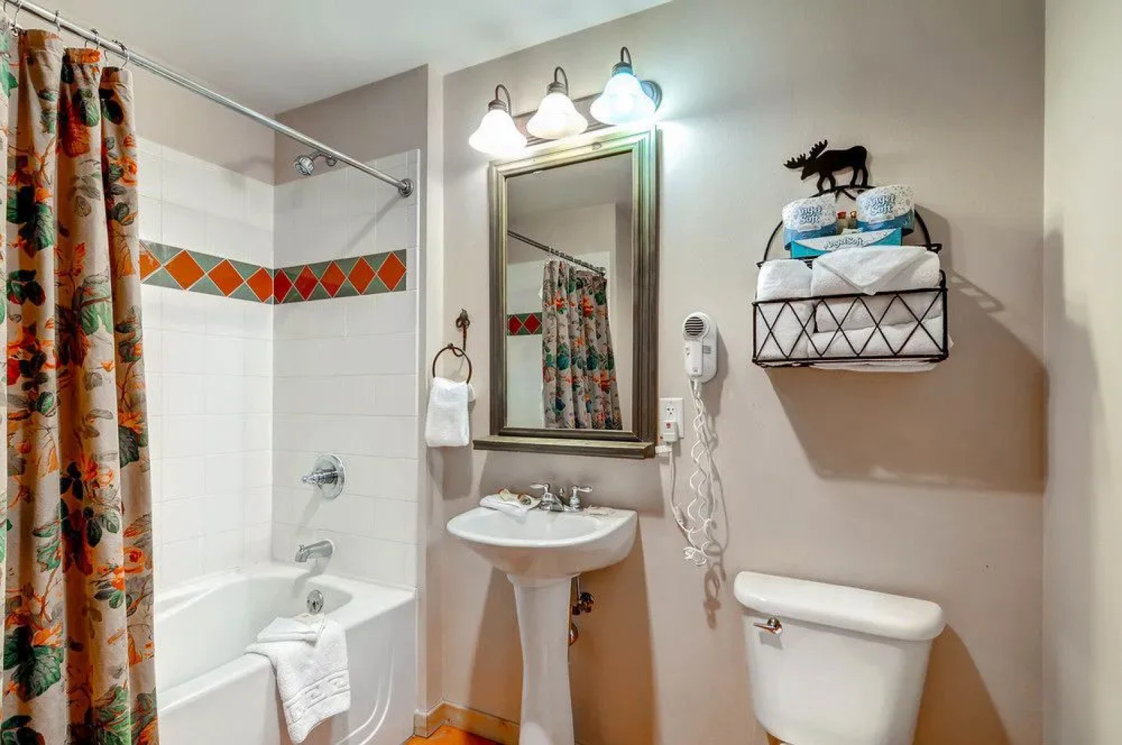 Tucker Mountain at Center Village by Copper Mountain Lodging