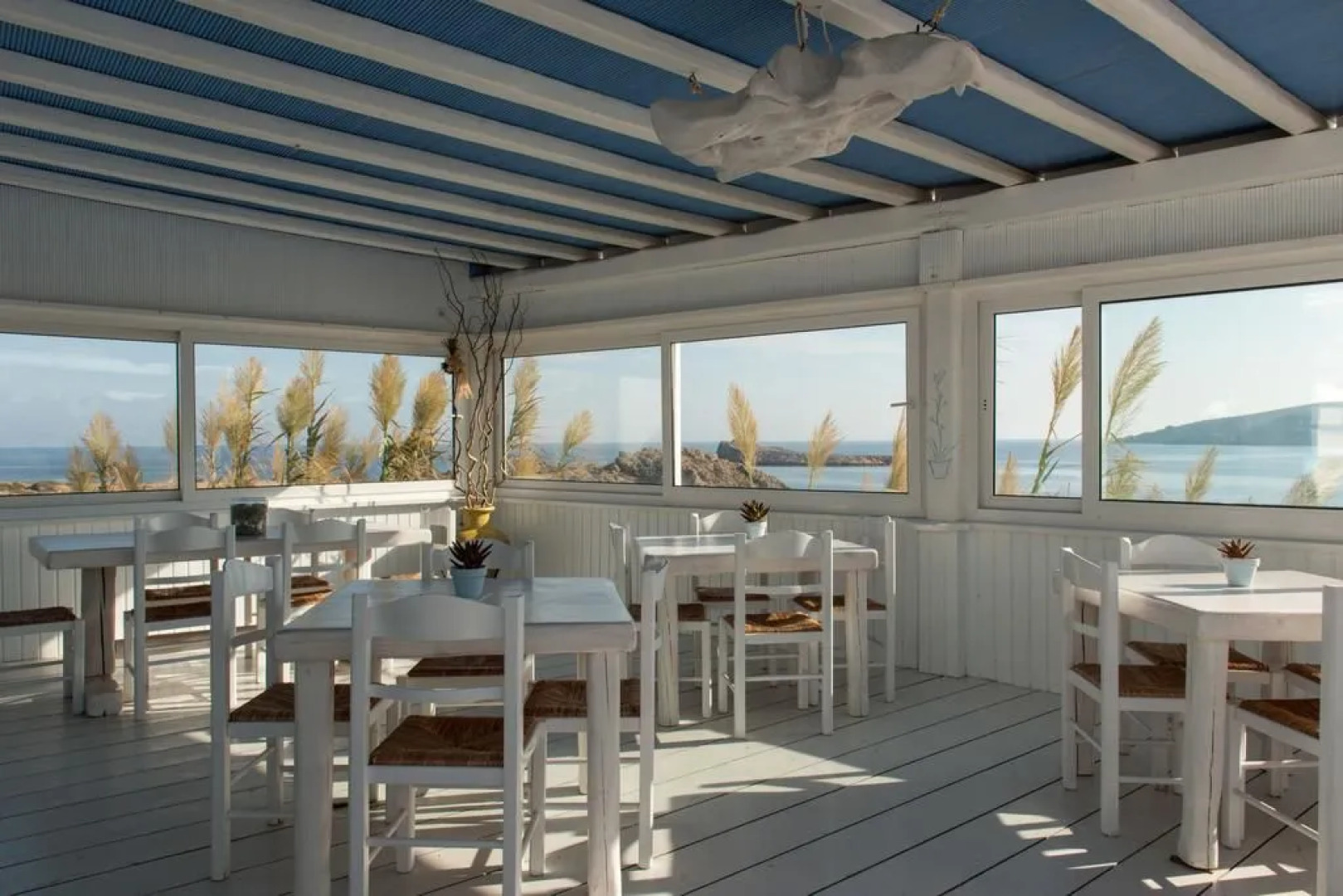 Mykonos Lolita, A Grecotel Resort to Live