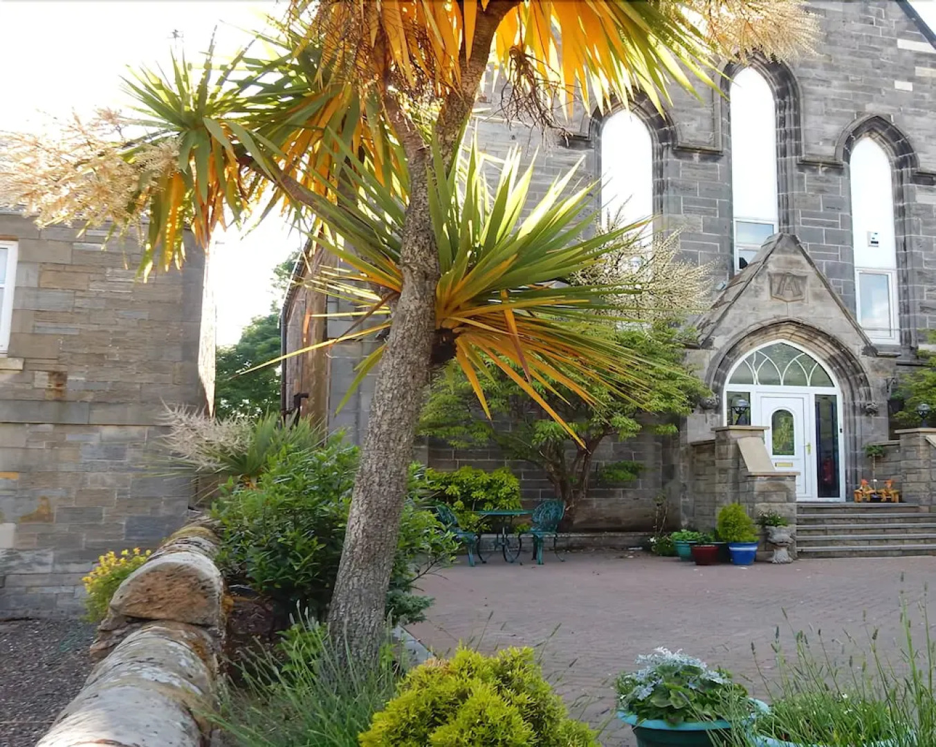 Cardinals Folly Guest House