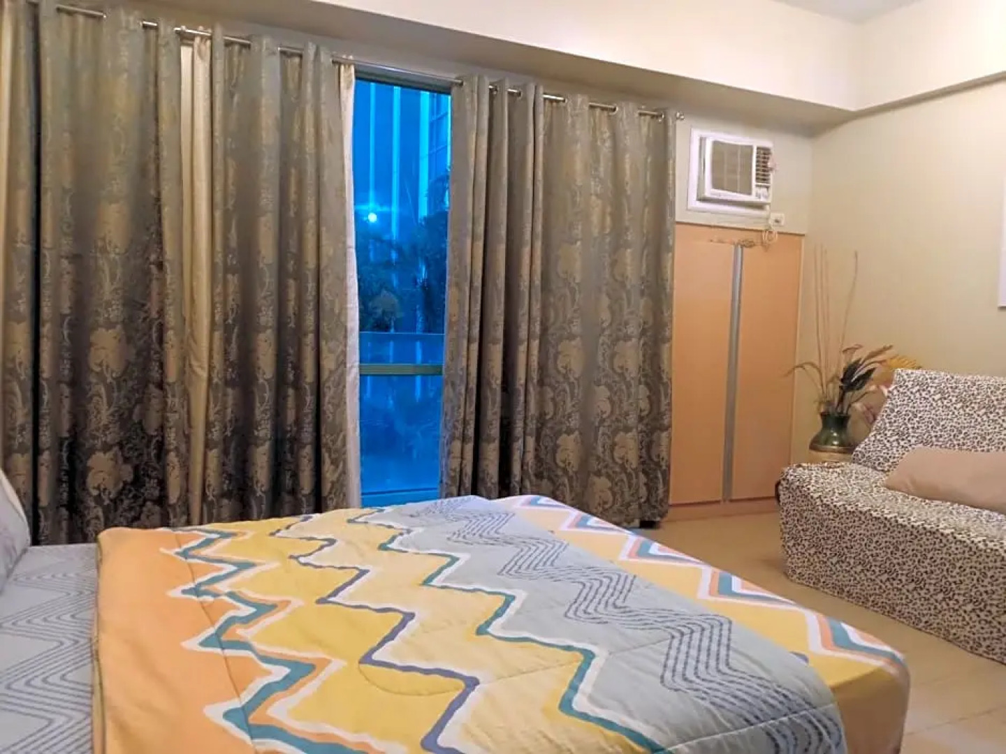 Palm Tree - Genlex Condominium