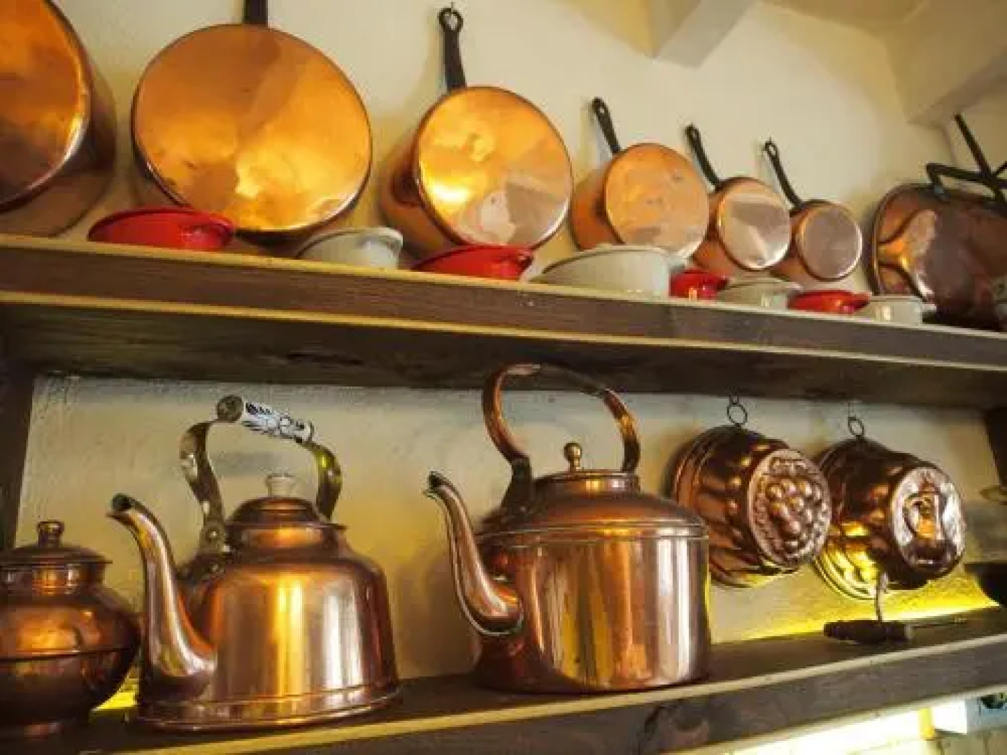 Prieure St Pierre de La Luthumiere