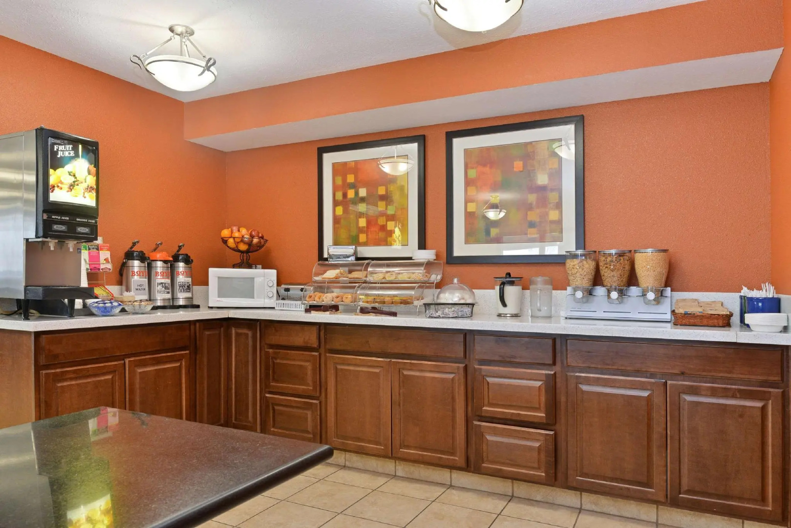 Americas Best Value Sandman Inn