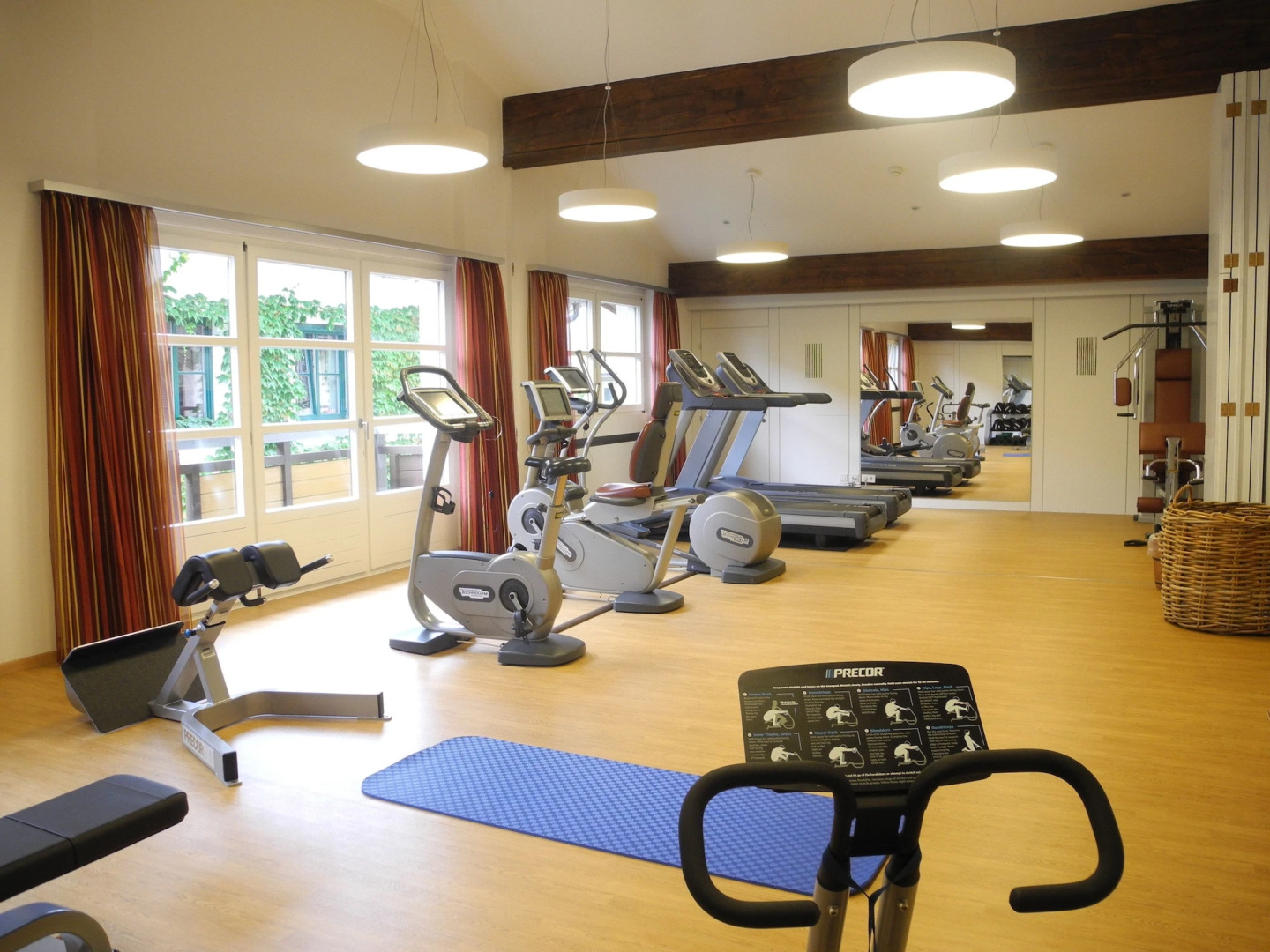 Romantik Residenz Ferienwohnungen Hotel Im Weissen Rössl