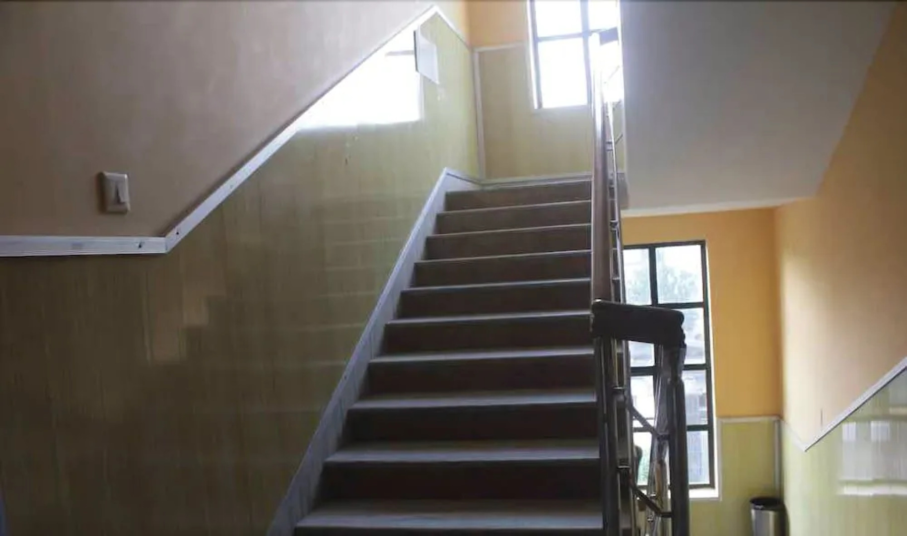 OYO Rooms Rajmahal Square 2