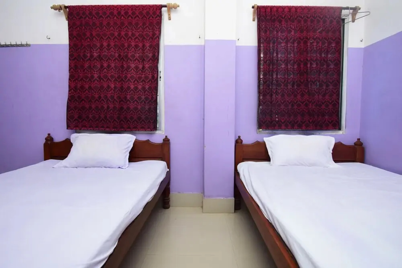 SPOT ON 43674 Apanjan Hotel