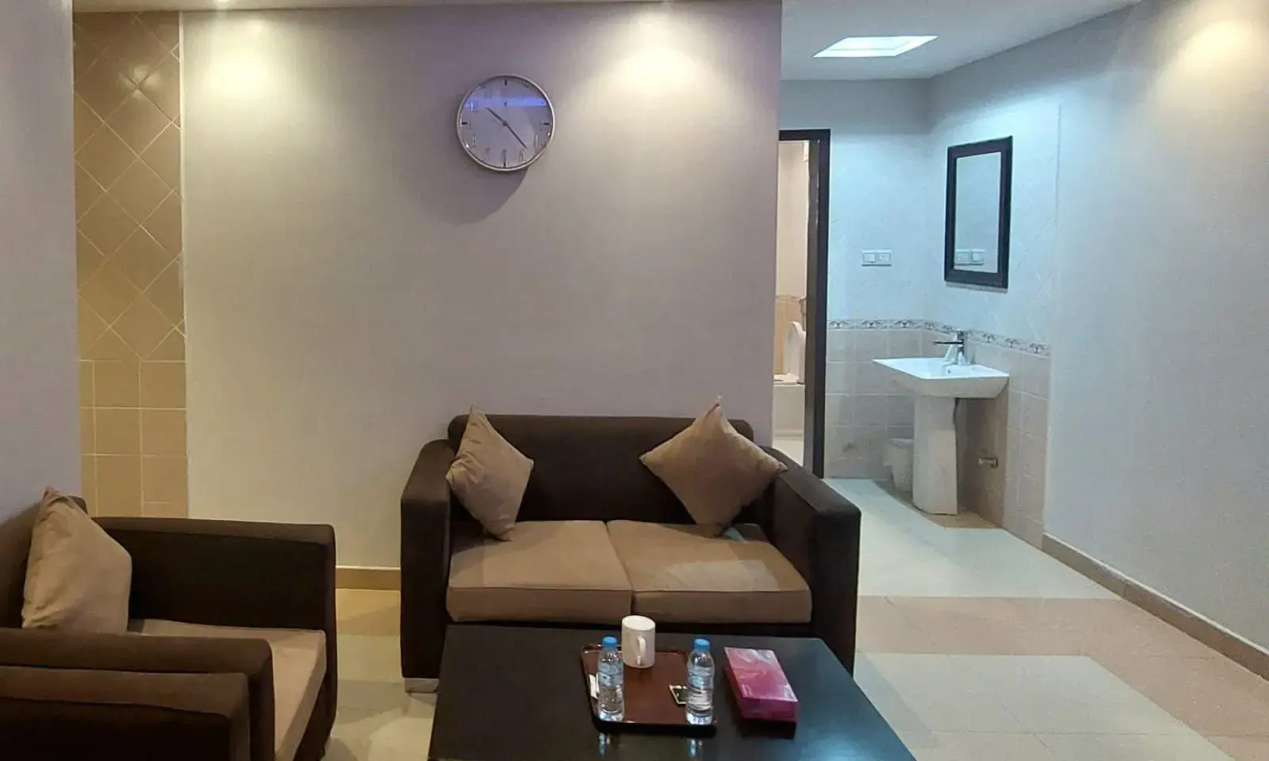 Happiness apartments