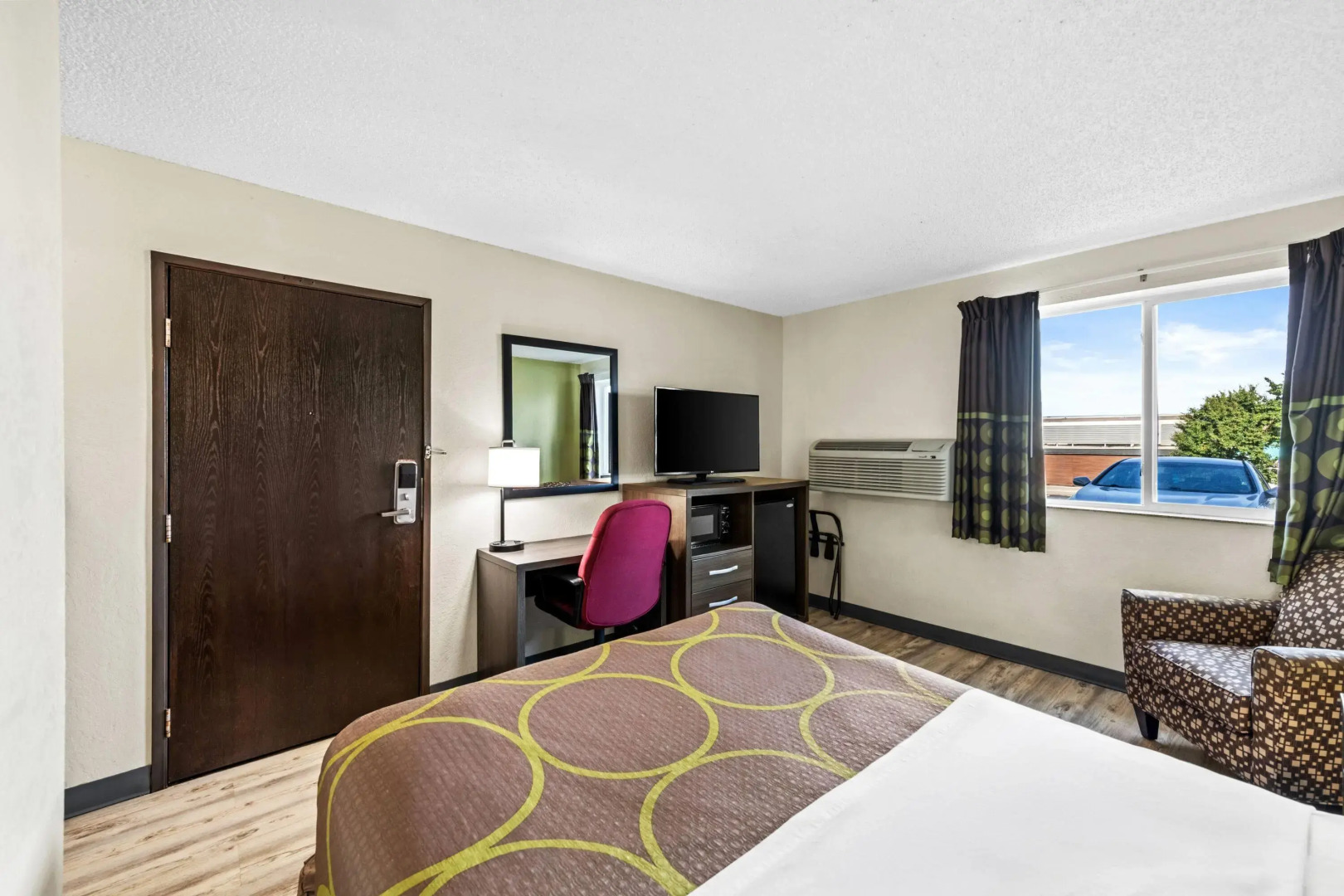 Super 8 by Wyndham Independence Kansas City
