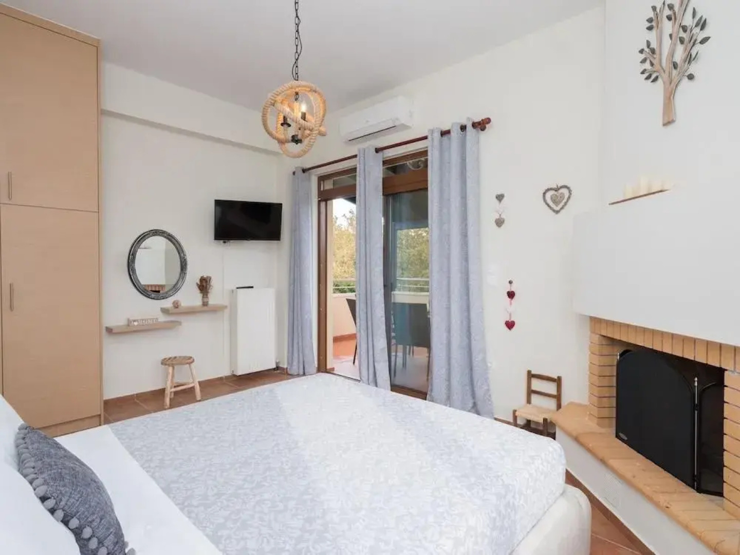 Modern Villa in Crete with Pool And Hammock