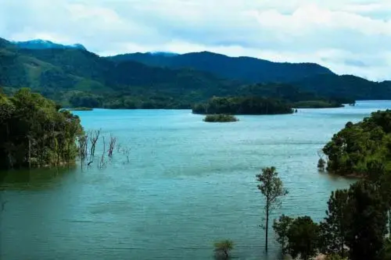 Silver Green Holiday Enclaves