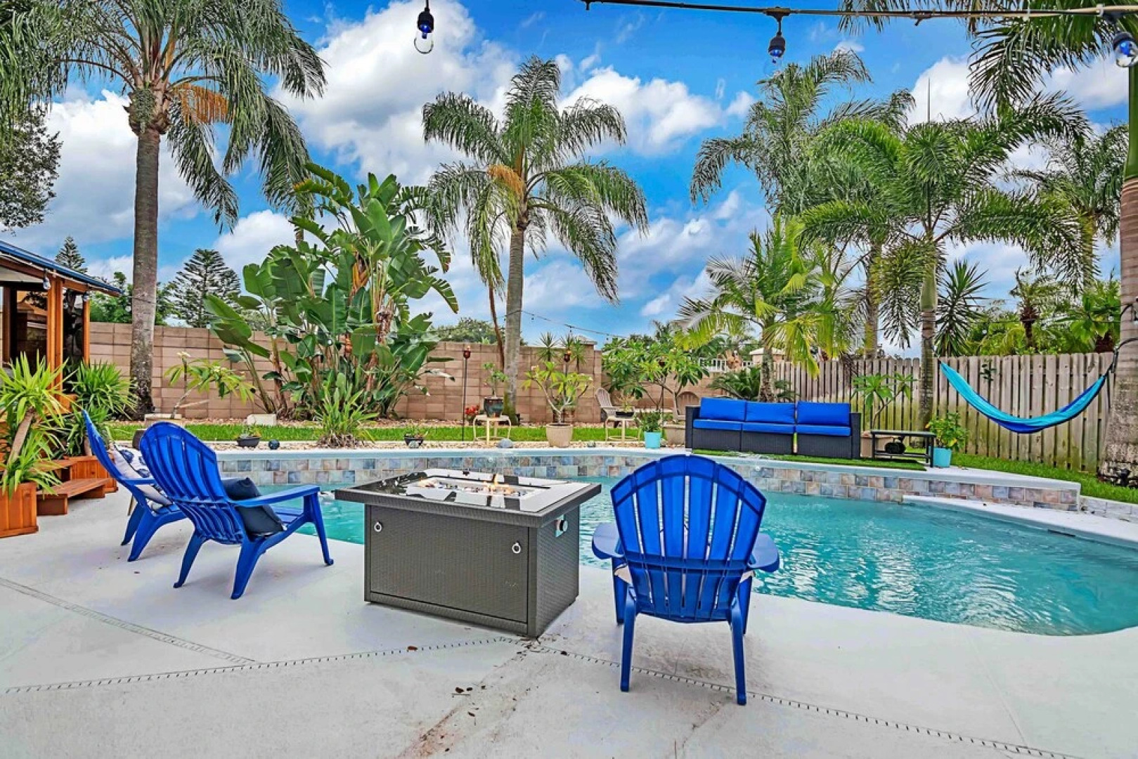 Urban Oasis W/hot Tub, Heated Pool And Private Movie Theater 2 Bedroom Home by RedAwning