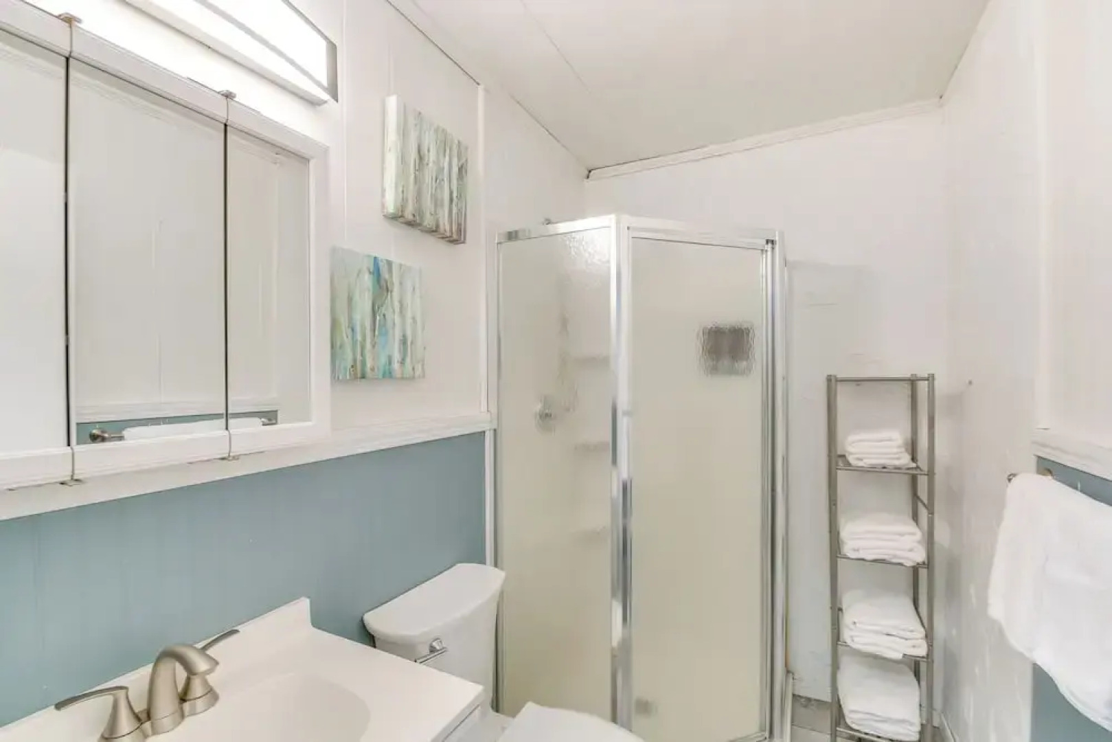 Lake Hamilton Family Gem: Hot Tub & Boat Slip!