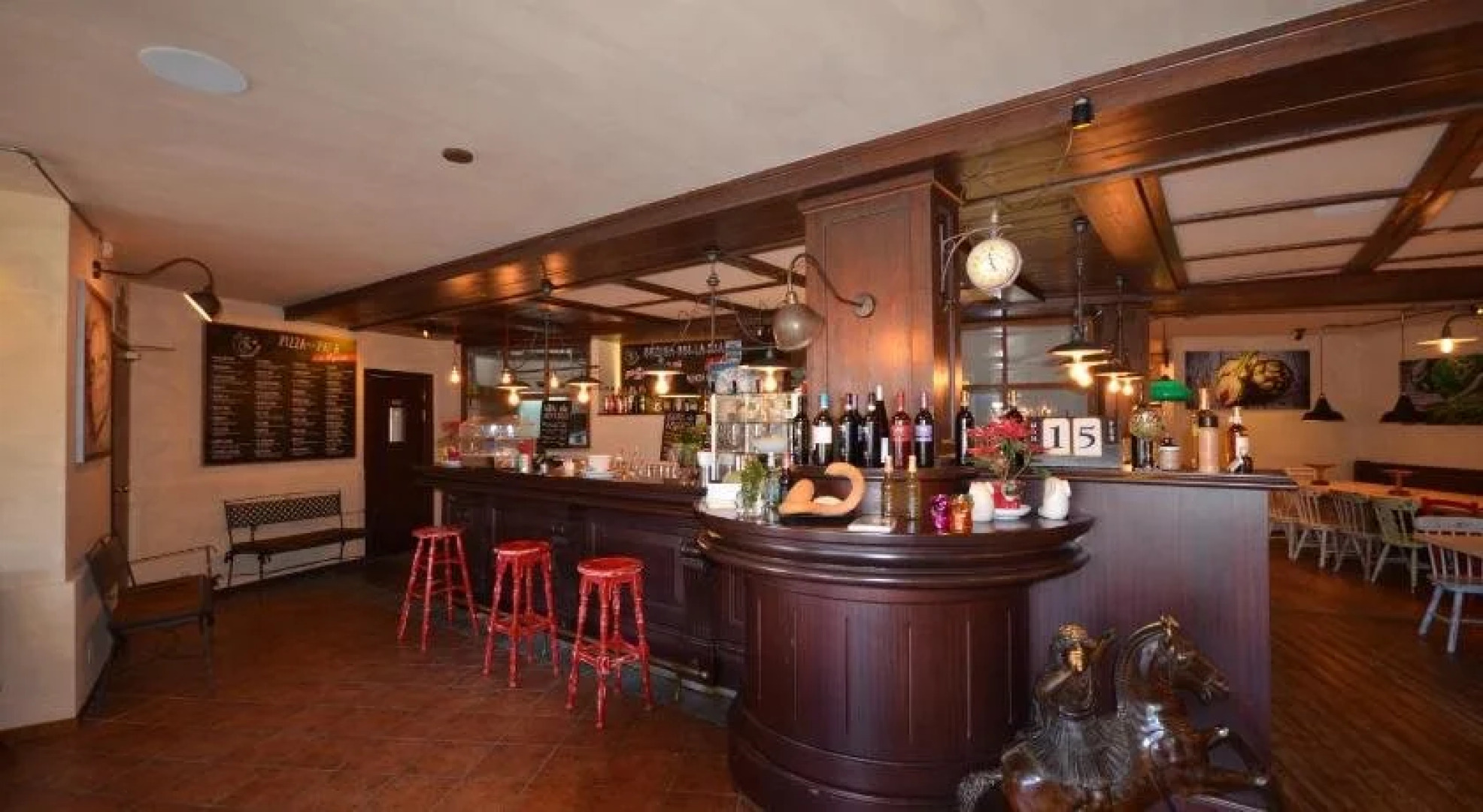 Mastro Titta Pizza Eat & Sleep