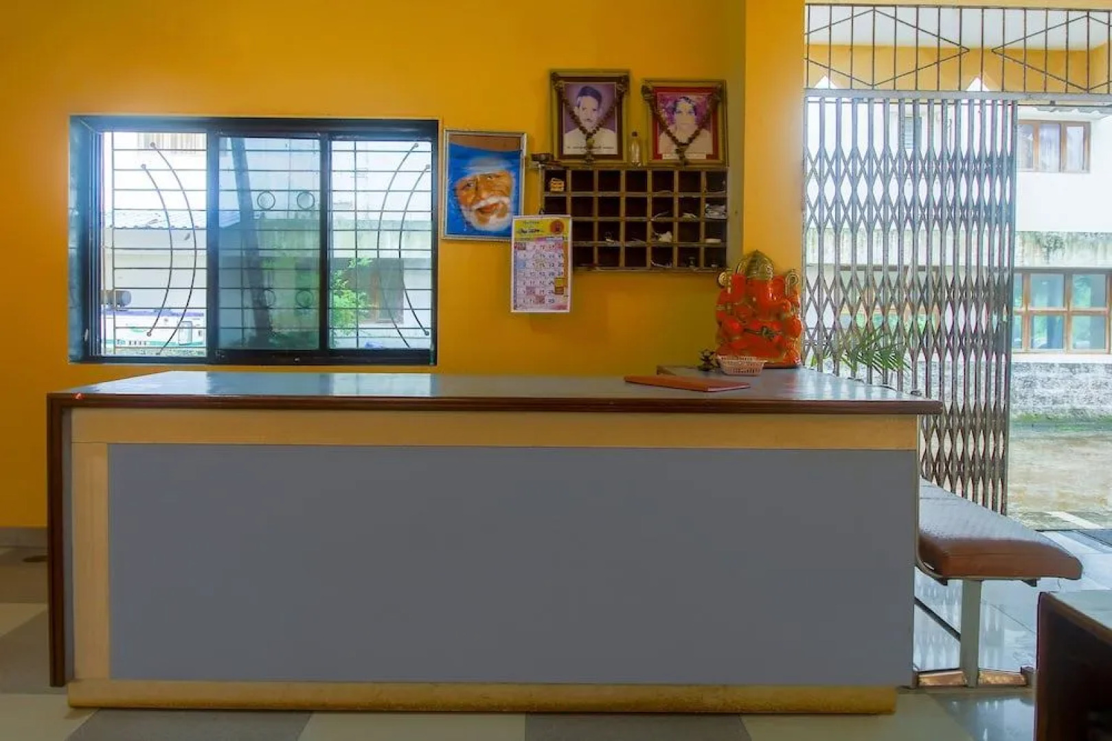 Spot on 44262 Jaideep Lodge