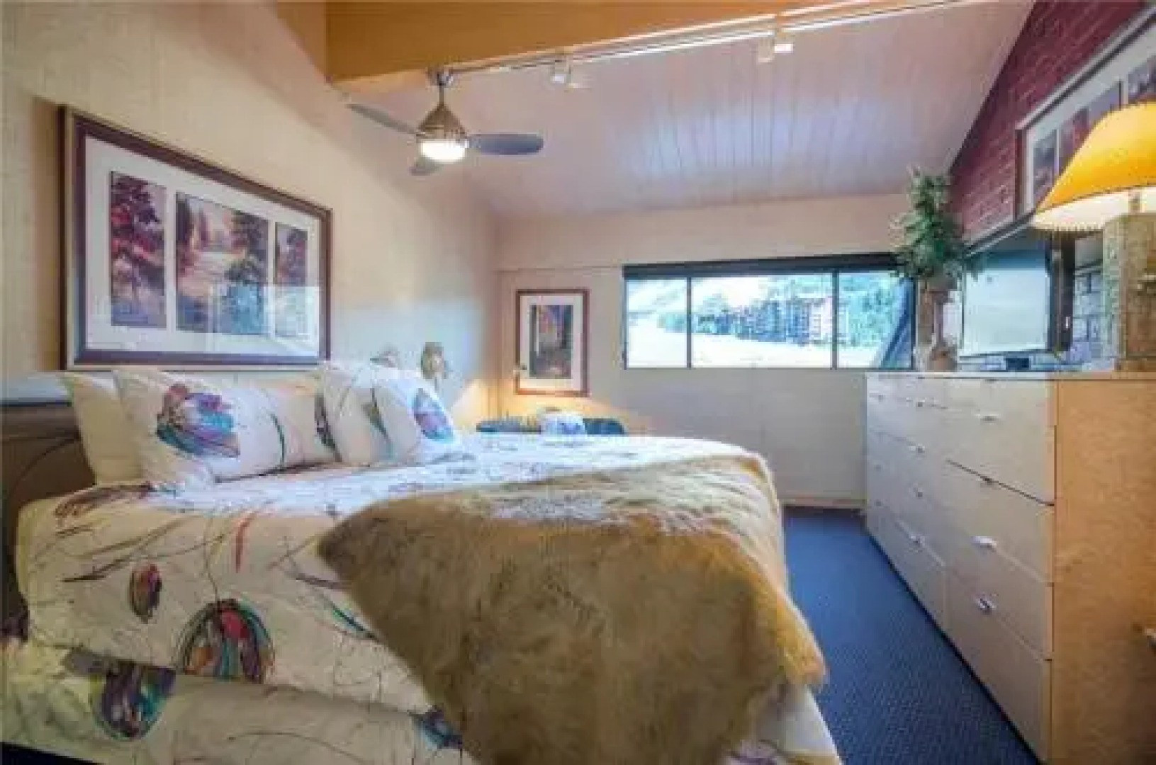 Steamboat Gondola Residences - SV710