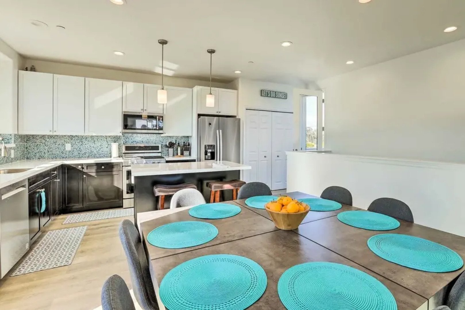 Stunning Getaway < 1 Mi to Grover Beach!