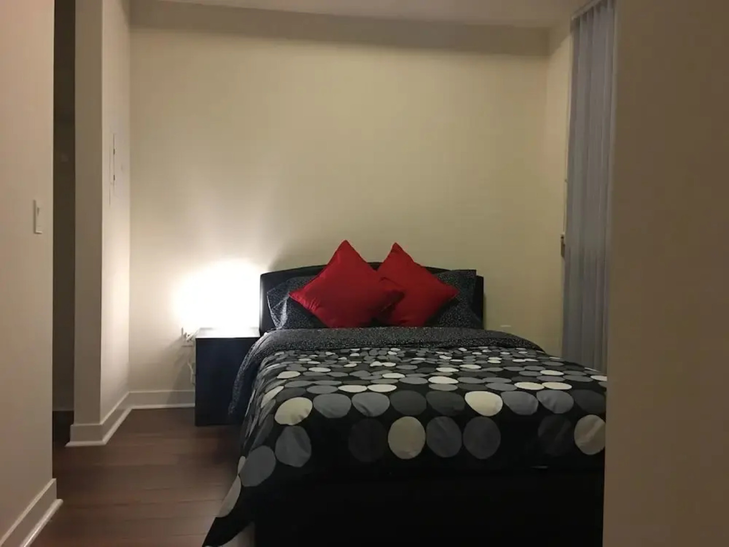 Royal Suites Mississauga