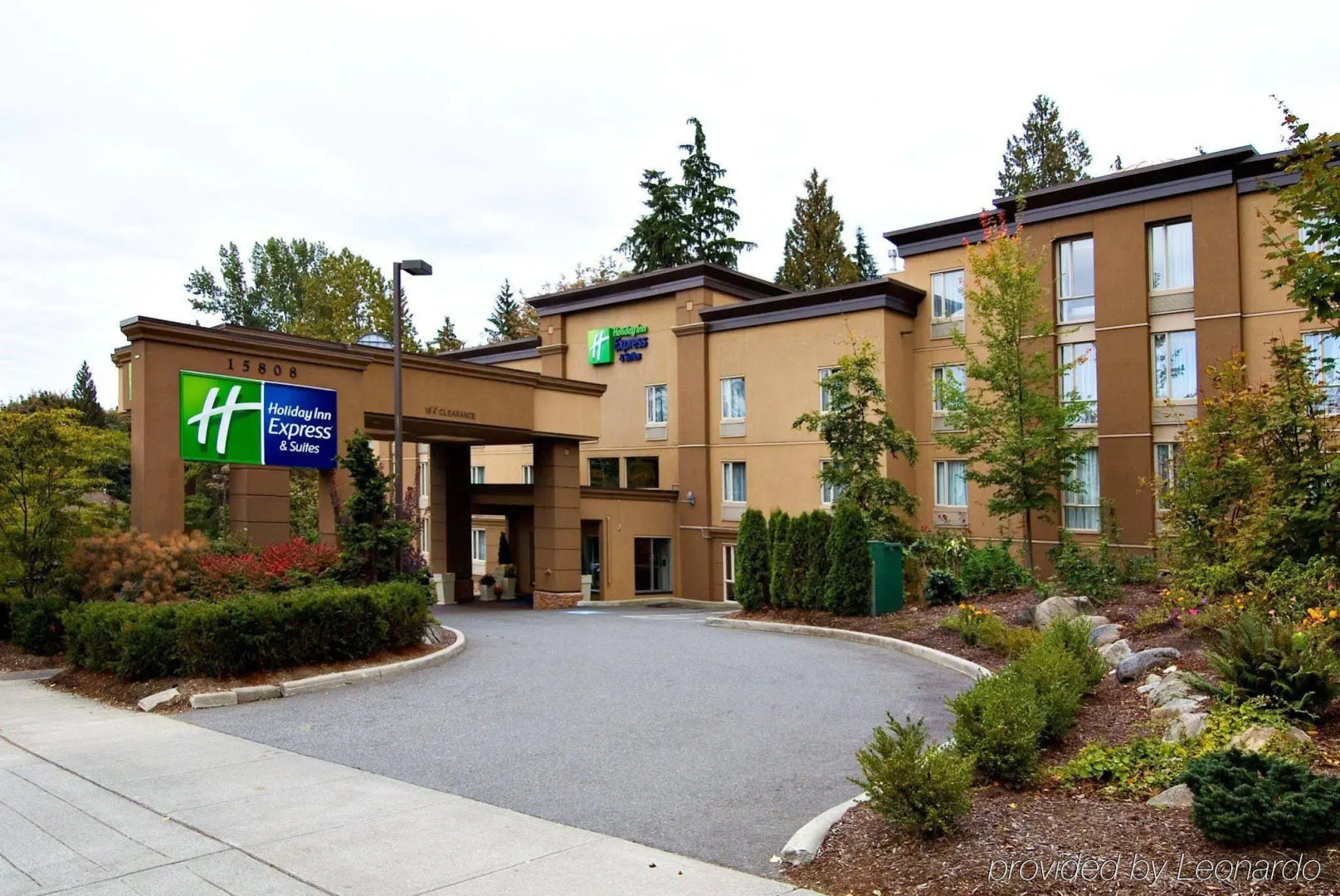 Holiday Inn Express & Suites Surrey by IHG