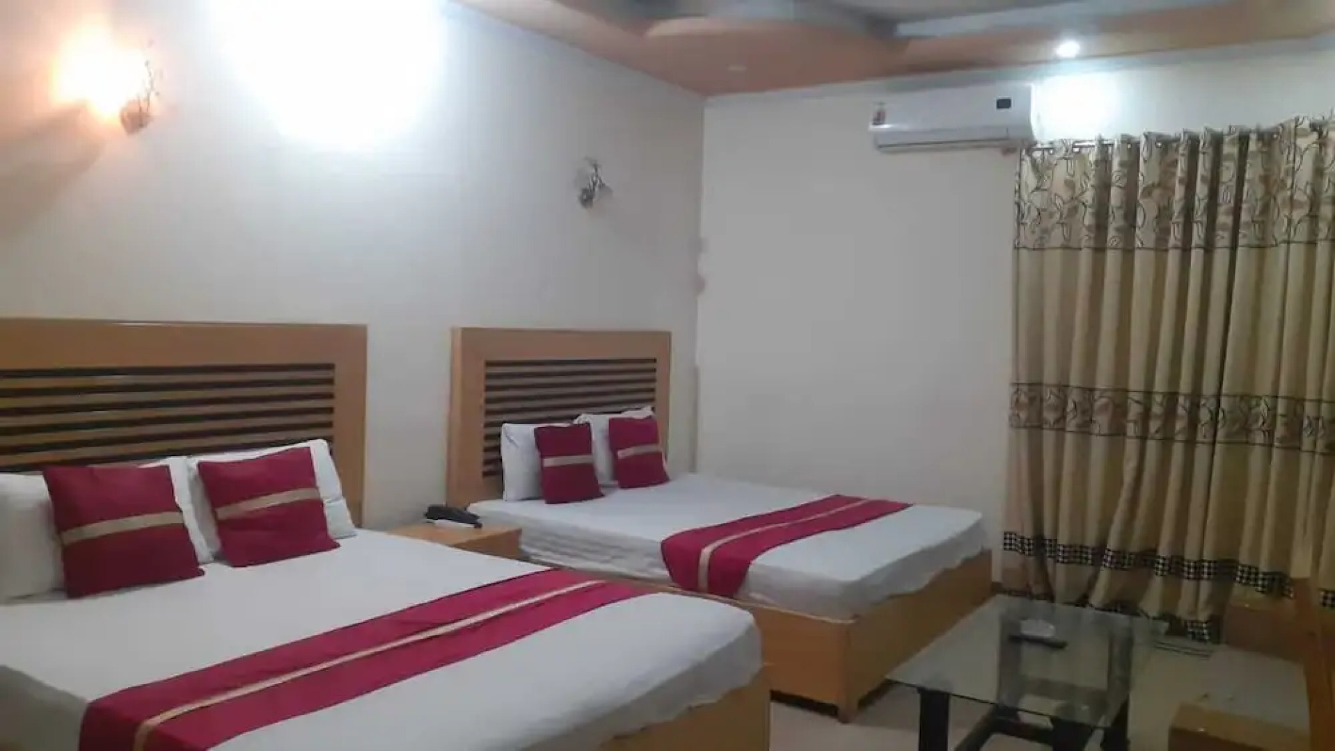 Hotel Pak Inn Gulberg