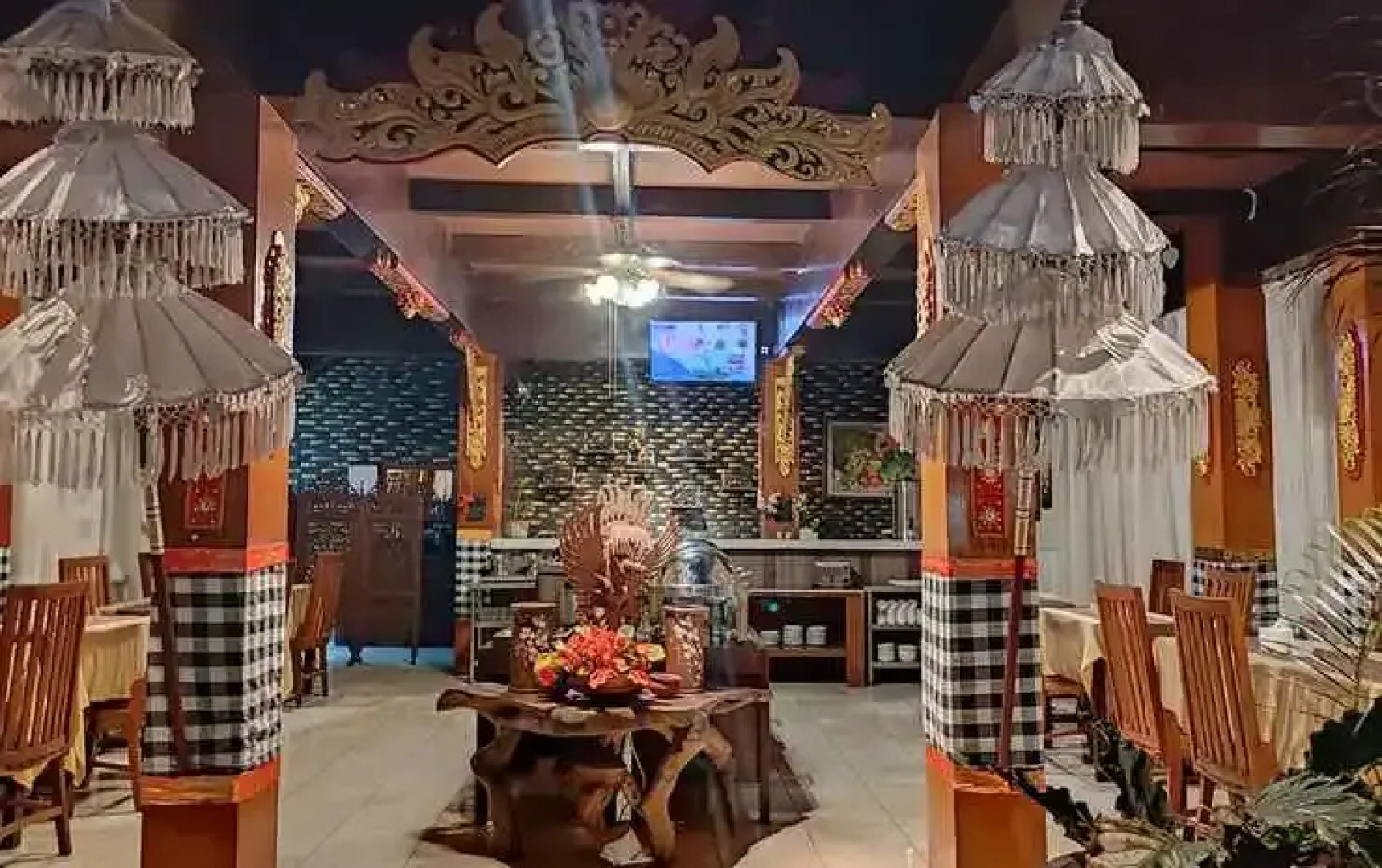 Mirabell Hotel & Convention Hall