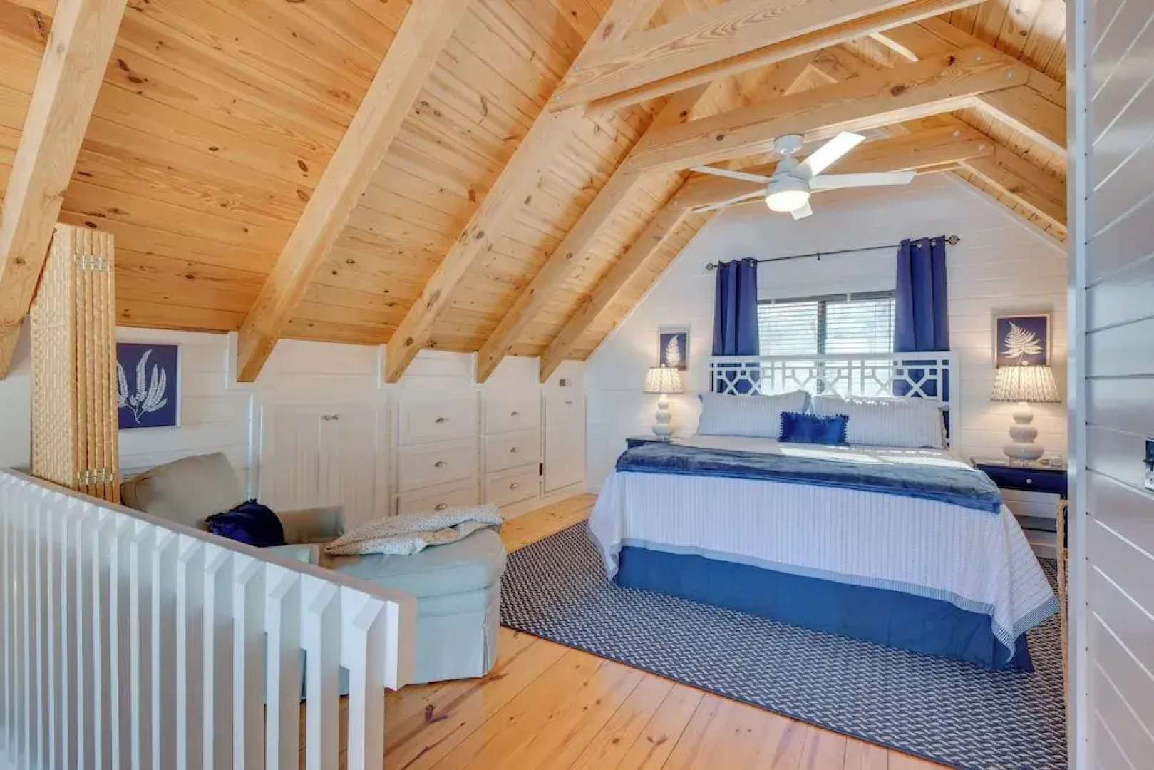 Beautiful Lake Keowee Home w/ Boat Dock & Fire Pit