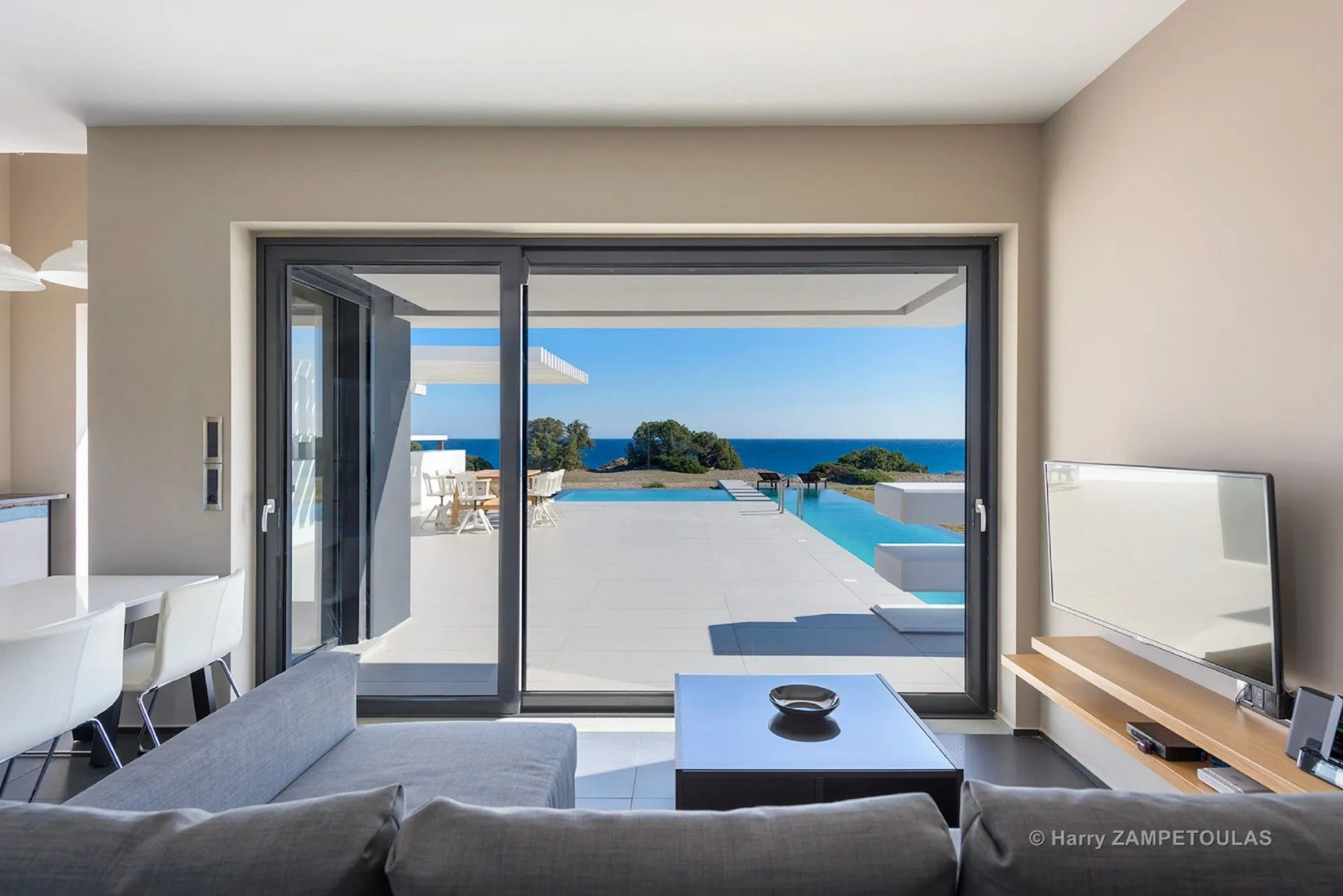 Albatross Beach Front Villas