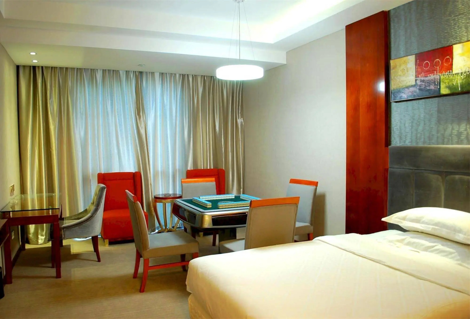 Yichang Guobin Bandao Hotel