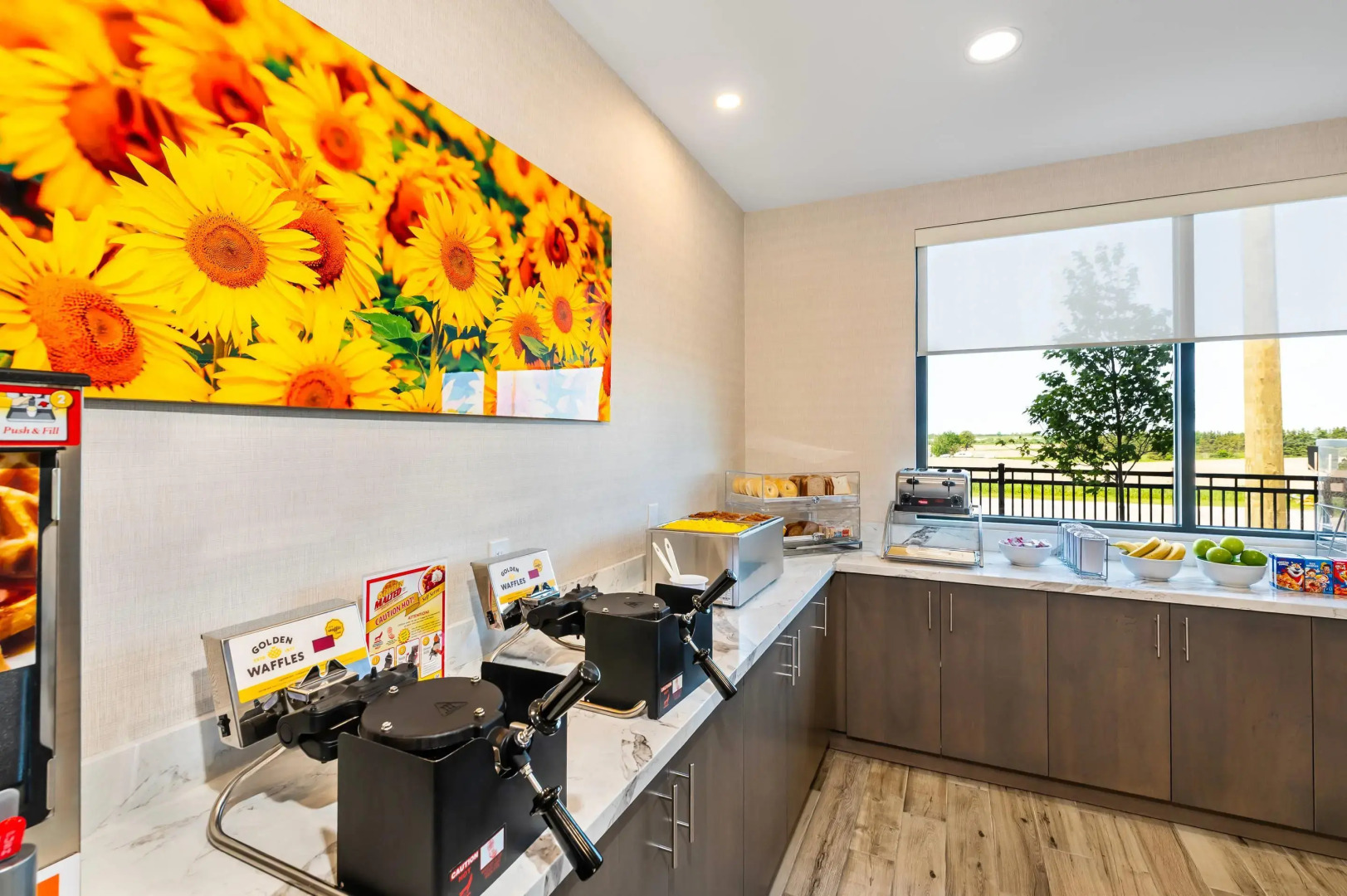 Comfort Inn & Suites